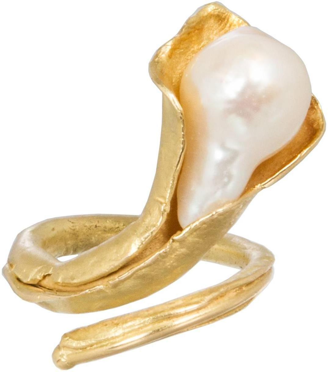 Large Unique Studio Gold and Pearl Ring In Excellent Condition For Sale In Chicago, IL