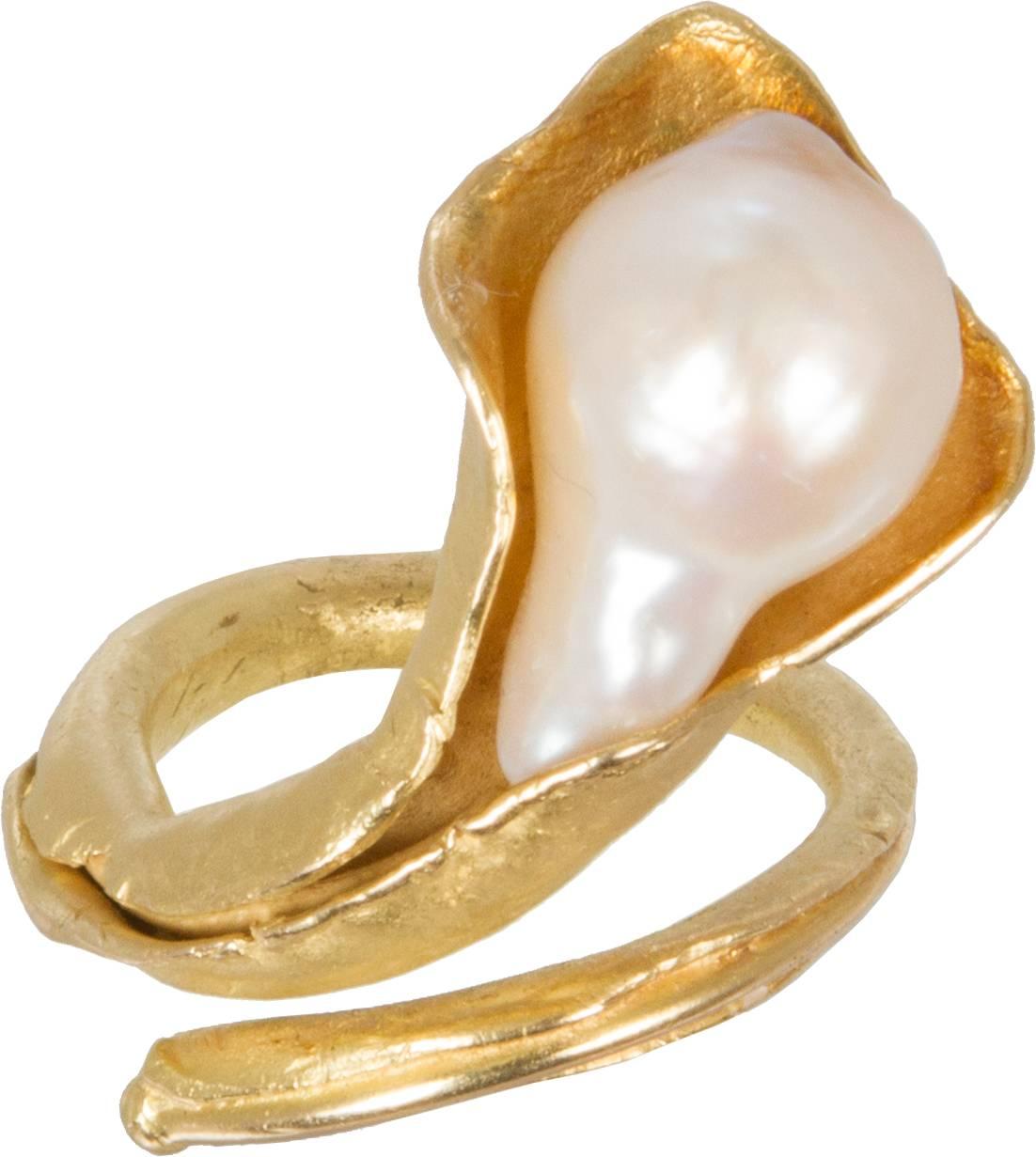 This is a wonderful statement making ring in a stylized lily form having a large baroque pearl as a central element. 

Ring Size 9.5
