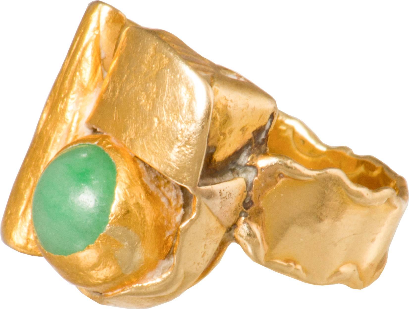 Modernist Mid Century Gold Ring with Jade For Sale 1