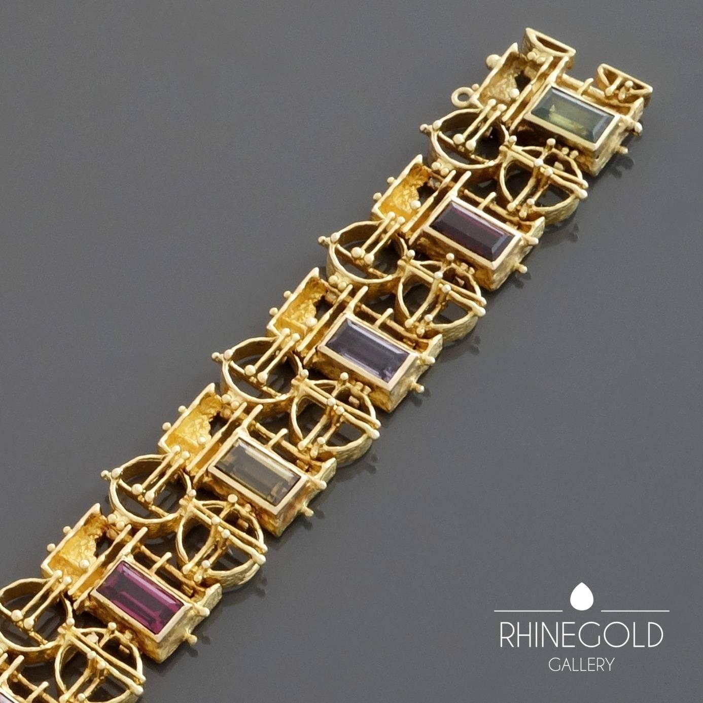 Women's 1960s Modernist Autumn Colored Garnet Gold Bracelet For Sale