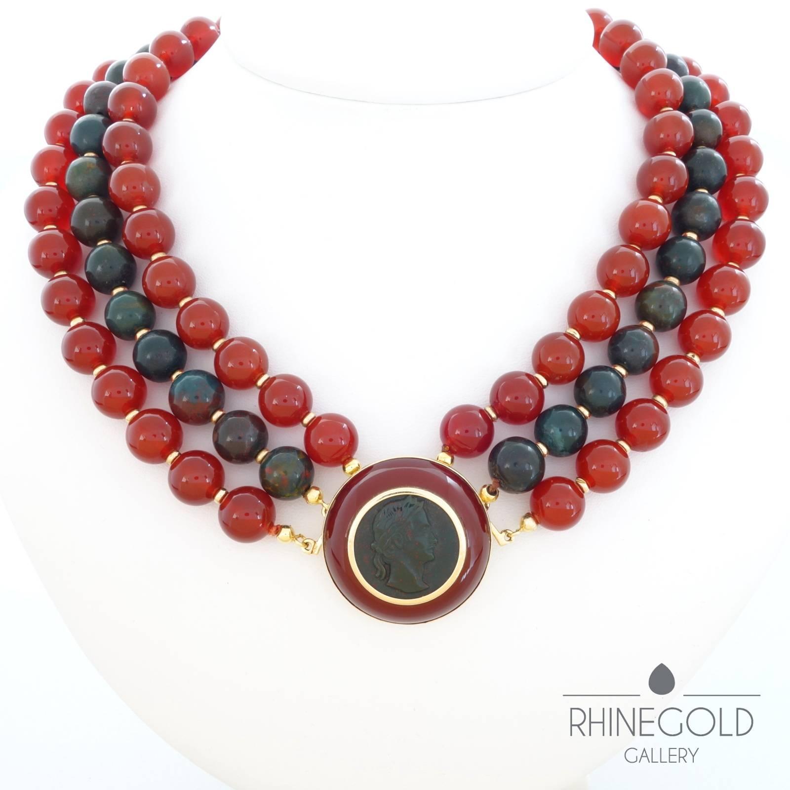 Trianon Heliotrope Carnelian Bead Gold Necklace Brooch In Excellent Condition In Dusseldorf, NRW
