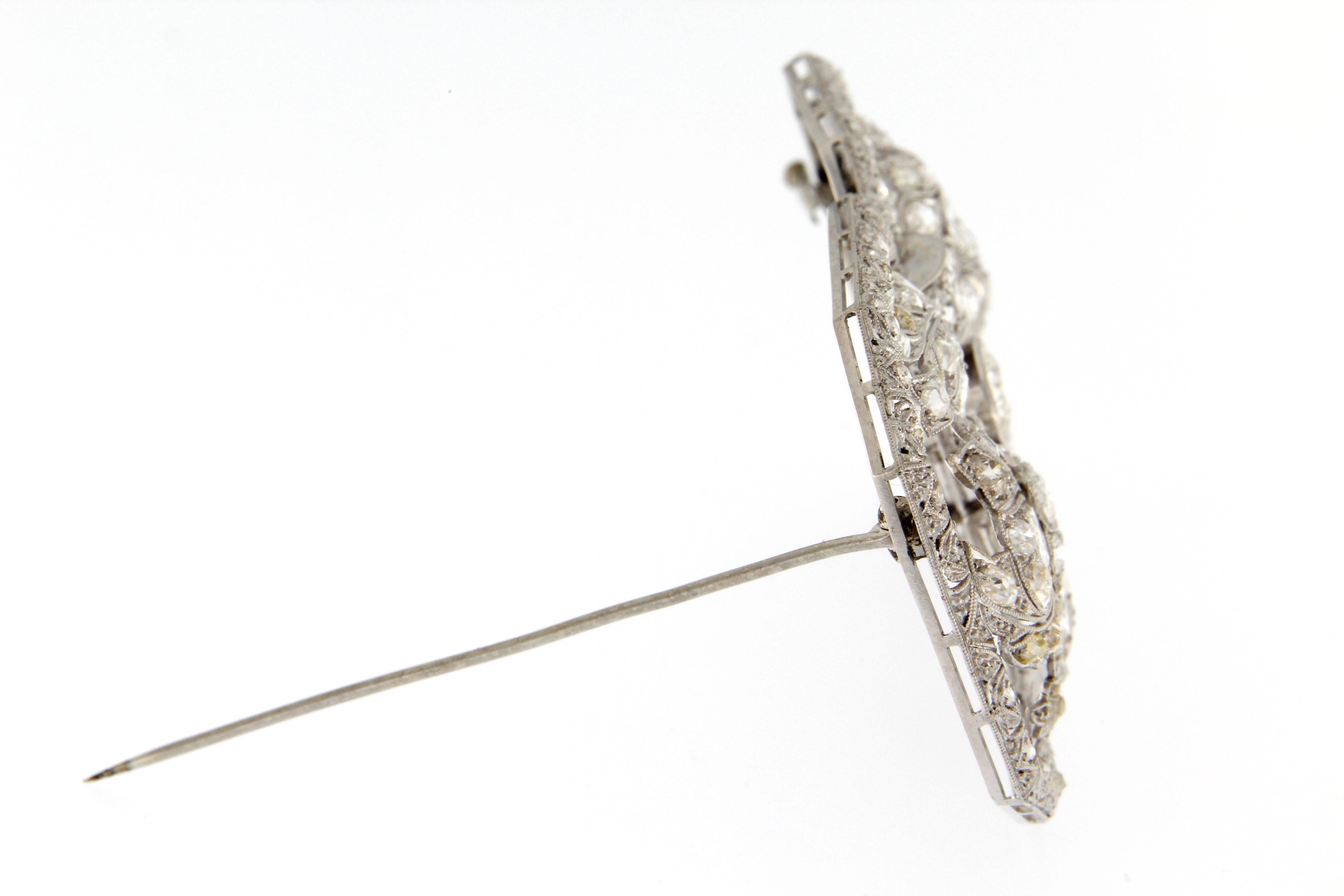 1930s Diamond Platinum Brooch In Excellent Condition In Florence, IT