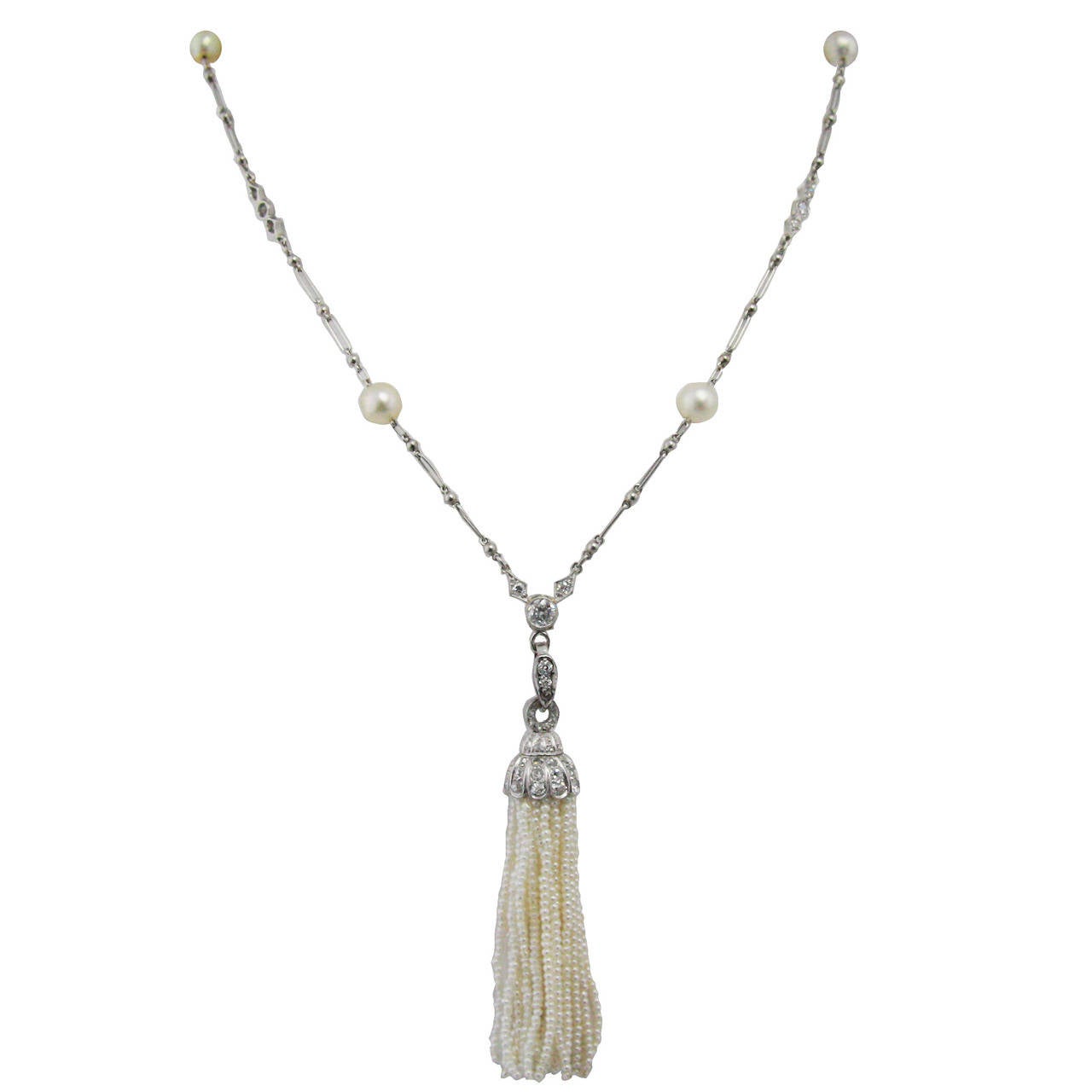 Pearl and Diamond  Necklace in Platinum