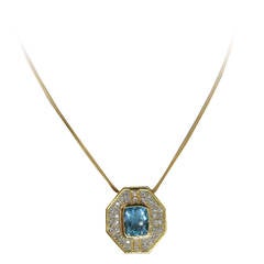 Aquamarine Diamond Gold Pendant Necklace 3