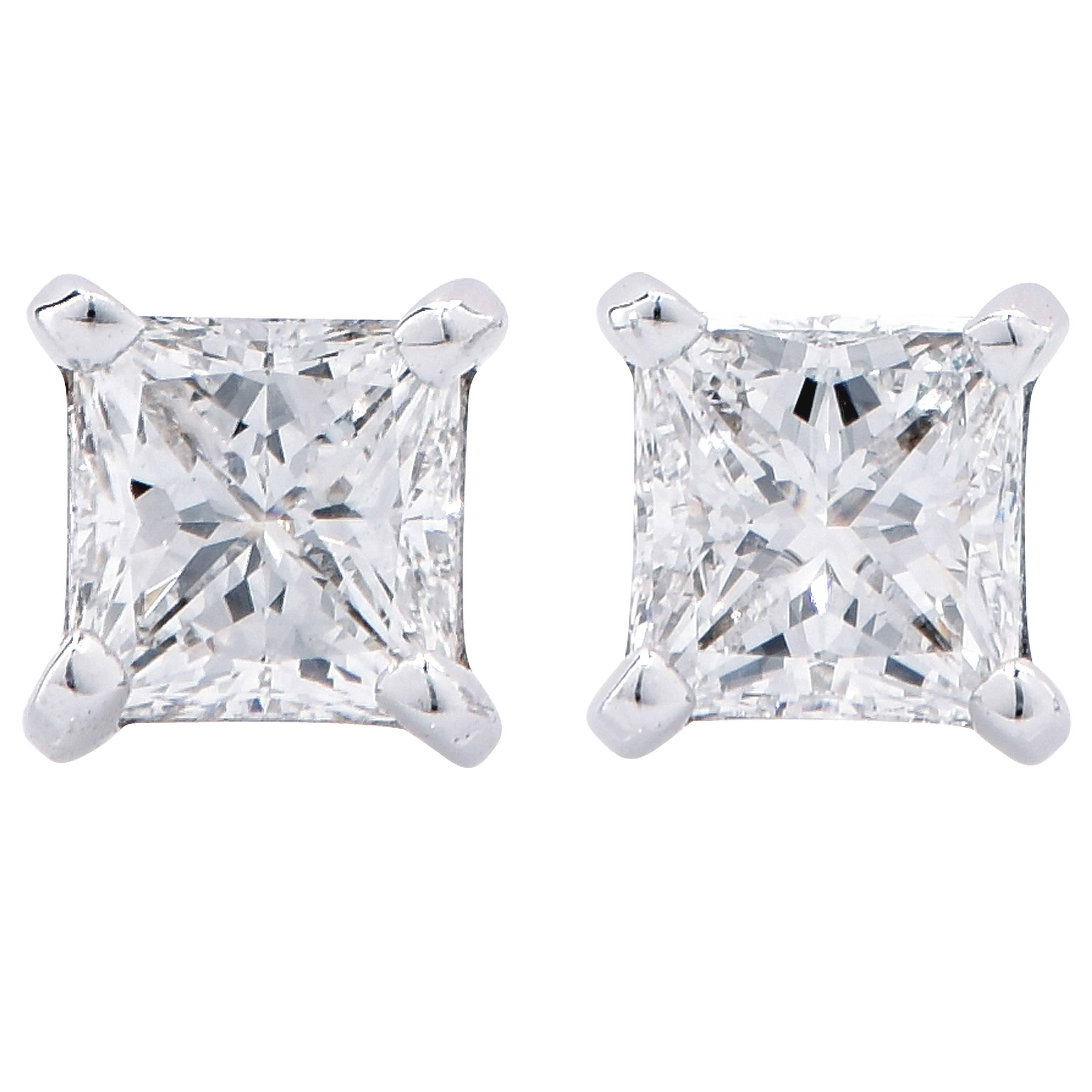 1.17 Carat E/VS1 Princess Cut Diamond Stud Earrings