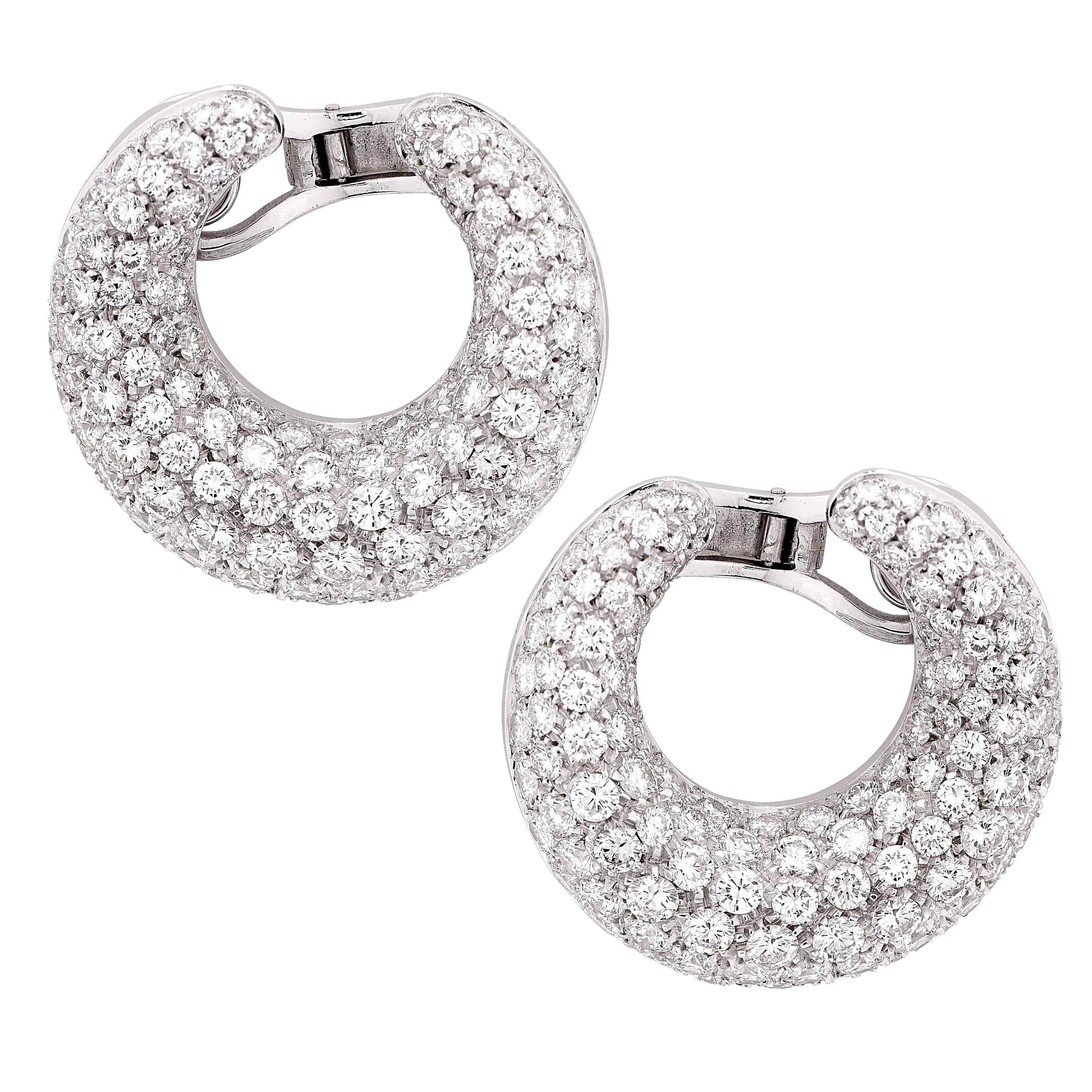 13.5 Carat Total Weight Diamond Bombe Crescent Form Clip Earrings For Sale