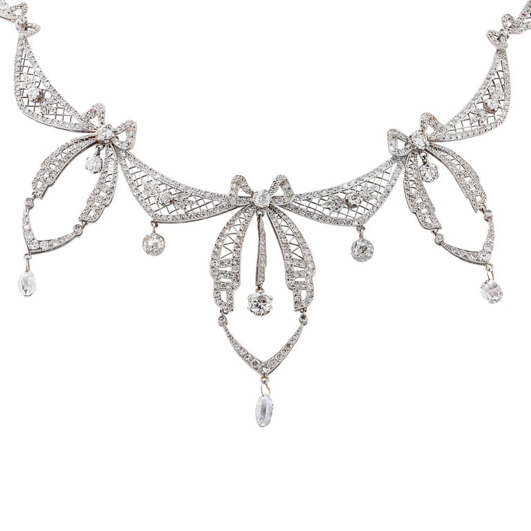 Collier traditionnel d’époque Magnifique
