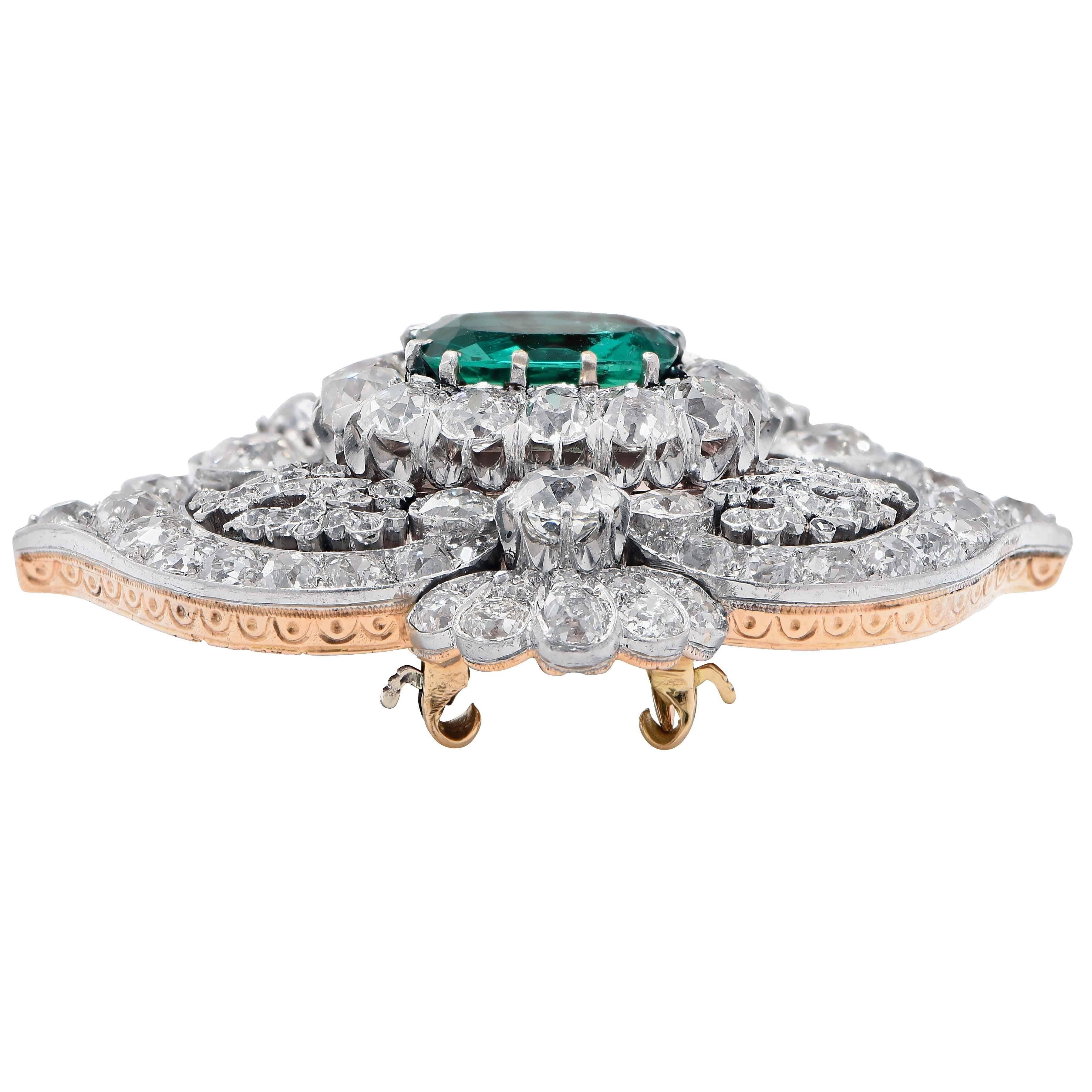  Tiffany & Co. um 1880 Klassische kolumbianische Smaragd-Diamant-Anstecknadel-Halskette im Zustand „Gut“ im Angebot in Bay Harbor Islands, FL