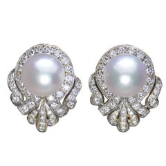 Pendientes de perlas y diamantes de 2,3 quilates de Balogh