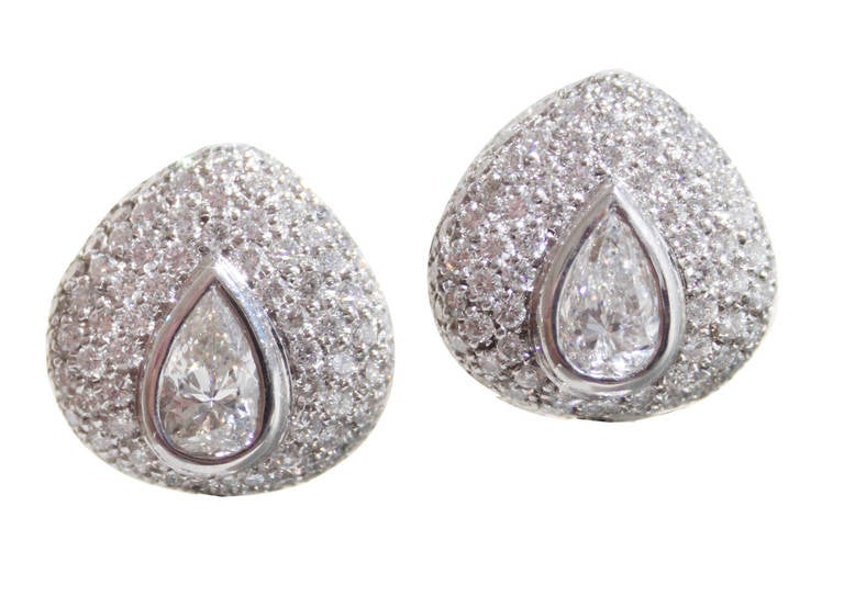 7.75 Carat Diamond and 14.4 MM Pearl Earrings with Detachable Bottoms In New Condition In Bay Harbor Islands, FL