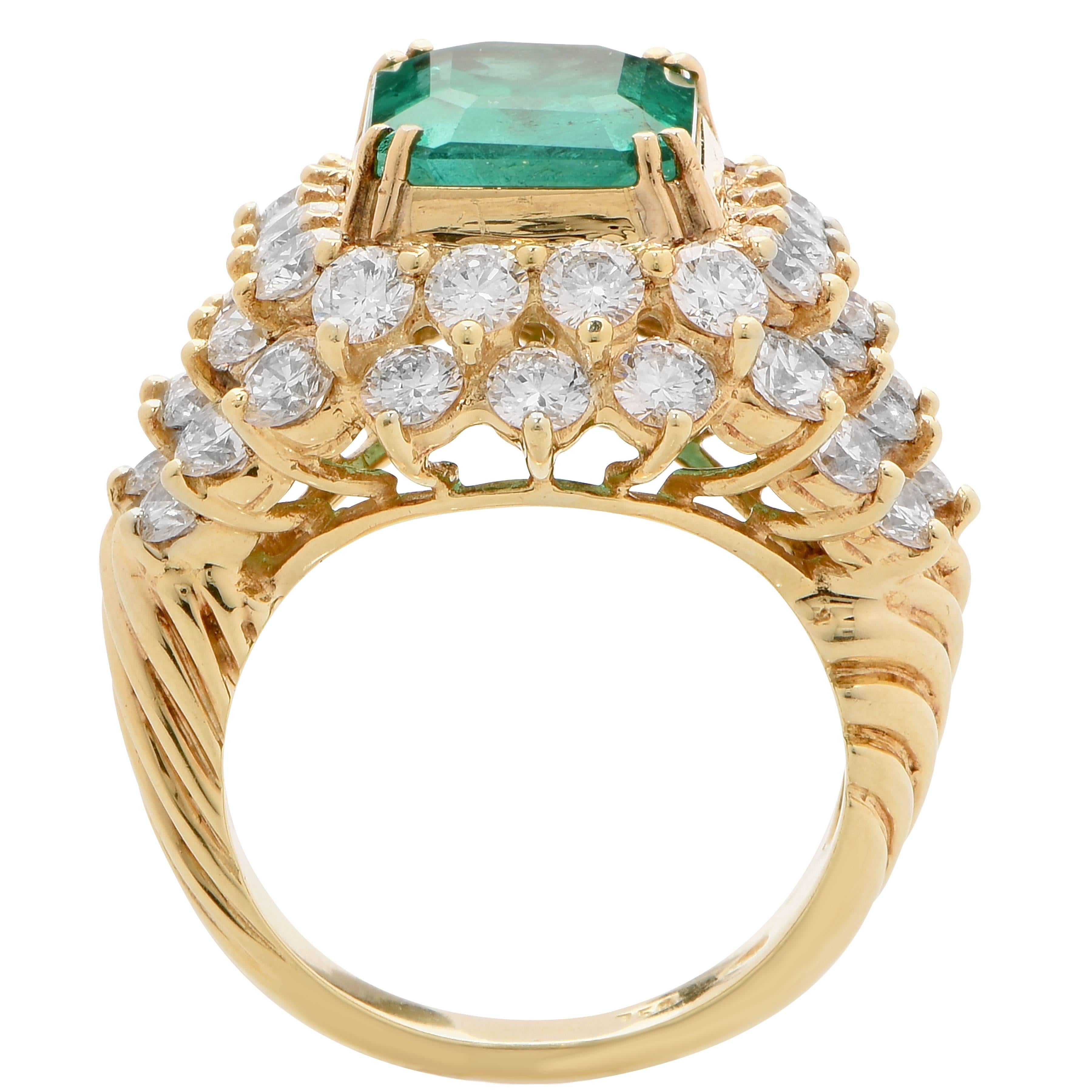 6.20 Carat Natural Emerald and 5.2 Carat Diamond 18 Karat Yellow Gold Ring 1