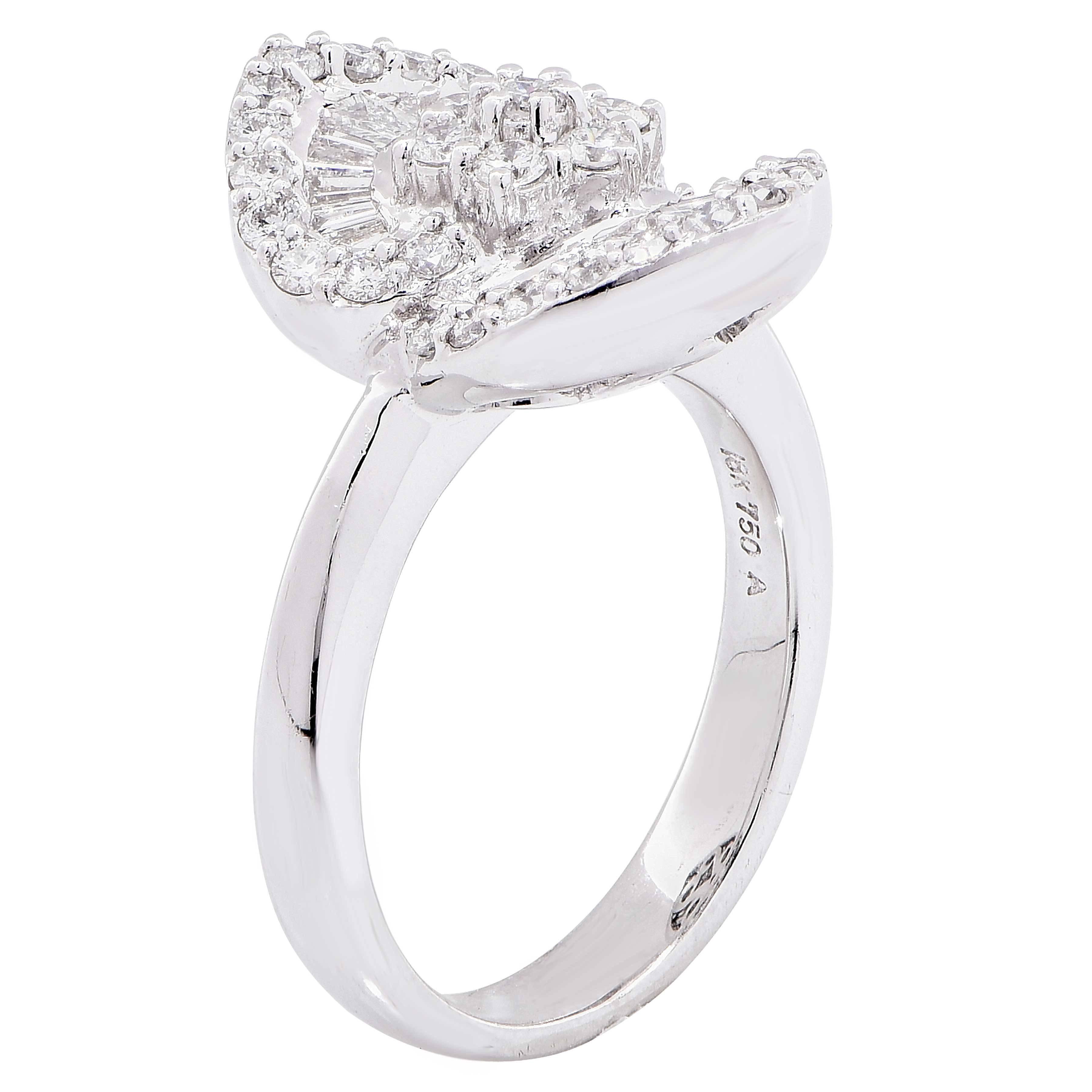 1.25 Carat Diamond White Gold Flower Cocktail Ring For Sale 1