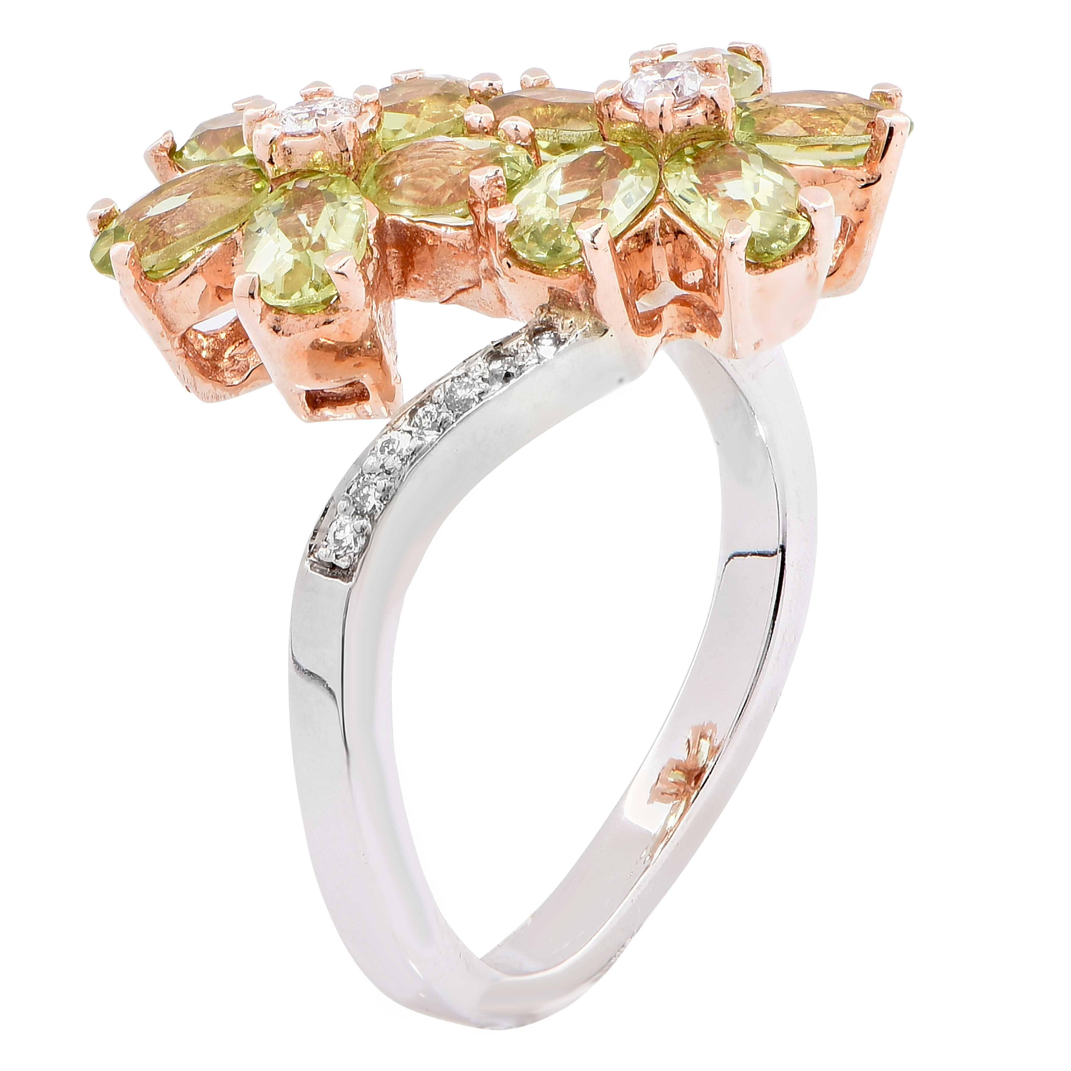 Women's Peridot and Diamond Flower Ring For Sale