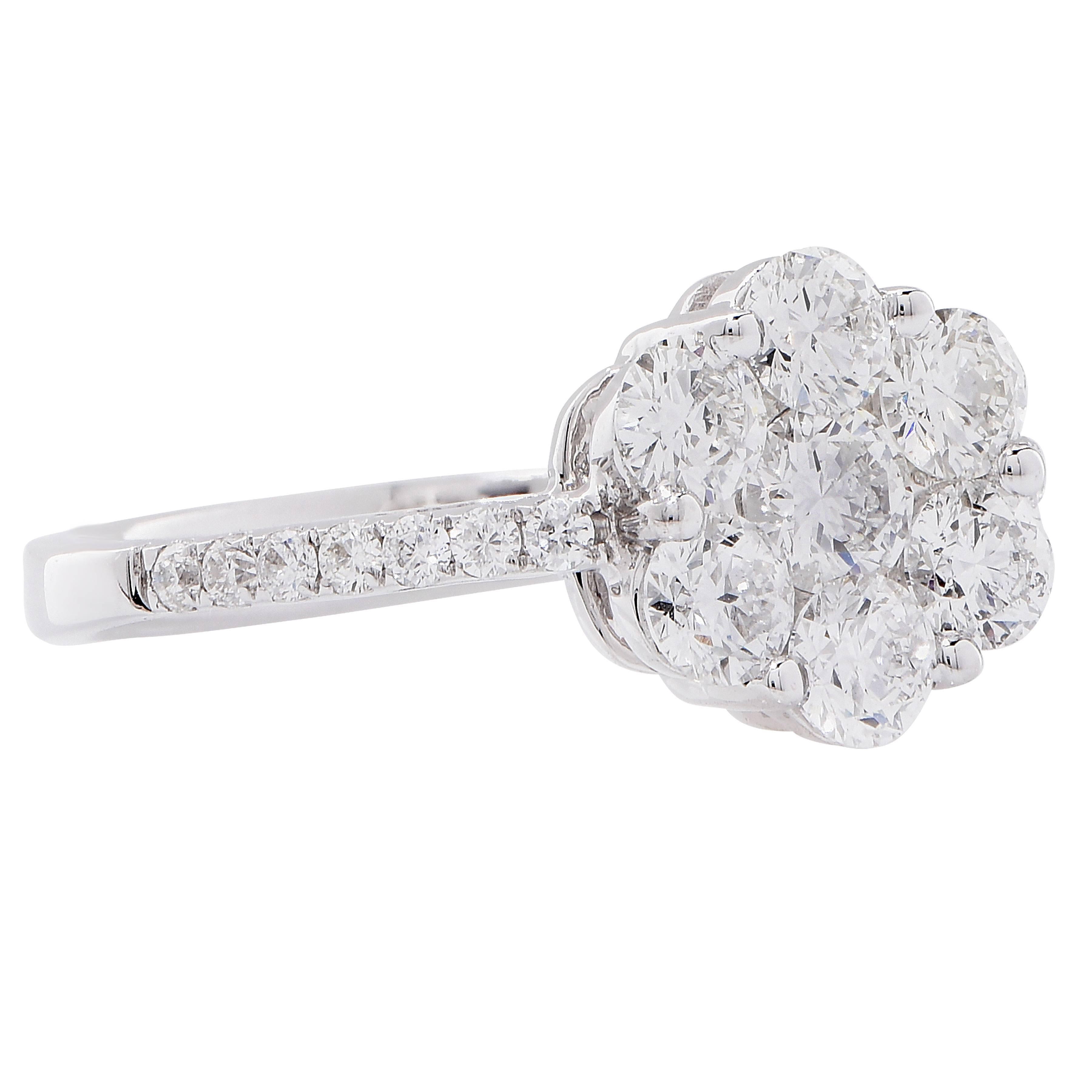 Round Cut 1.3 Carats Diamonds White Gold Flower Ring For Sale