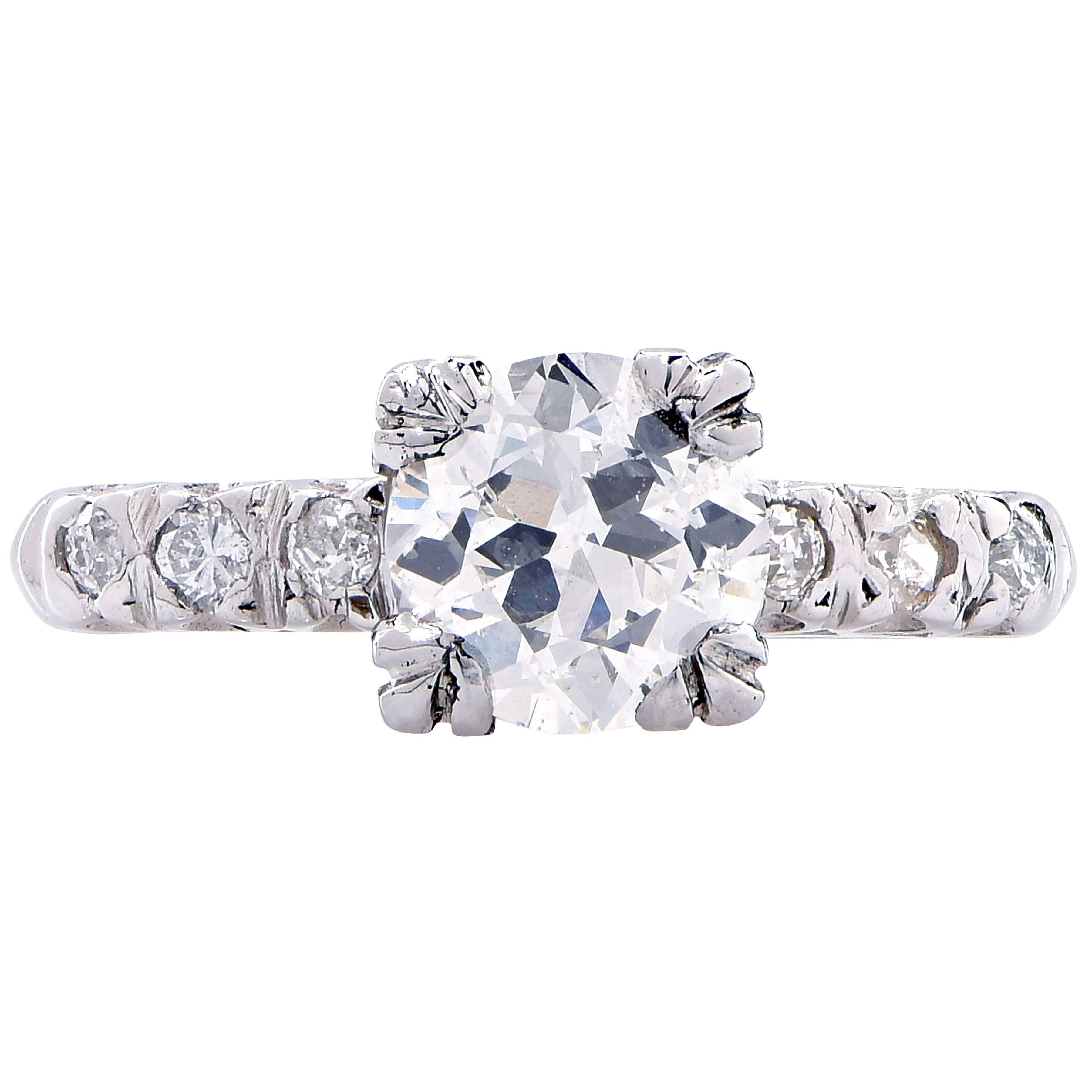 Vintage 1.05 Carat Vintage Platinum Engagement Ring In Excellent Condition In Bay Harbor Islands, FL