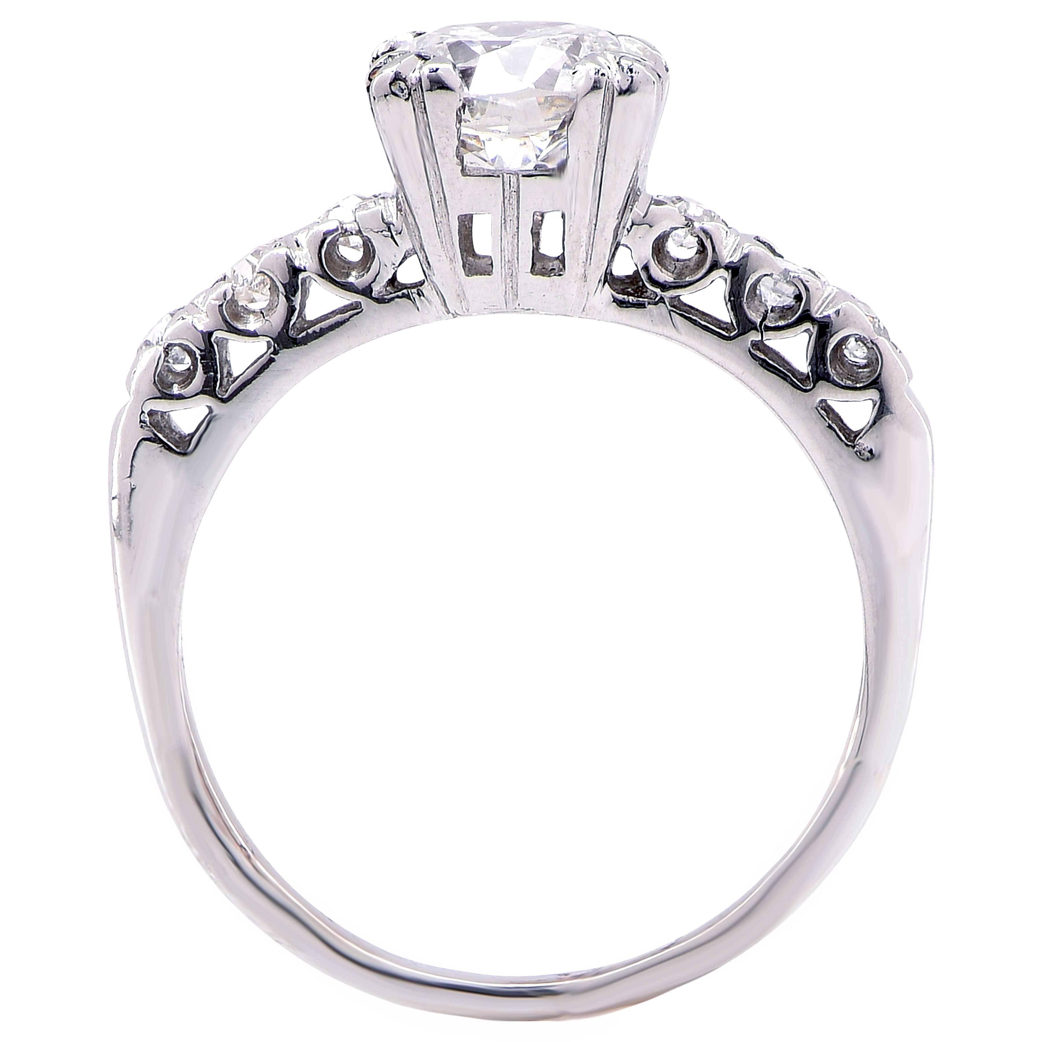 Vintage 1.05 Carat Vintage Platinum Engagement Ring 1