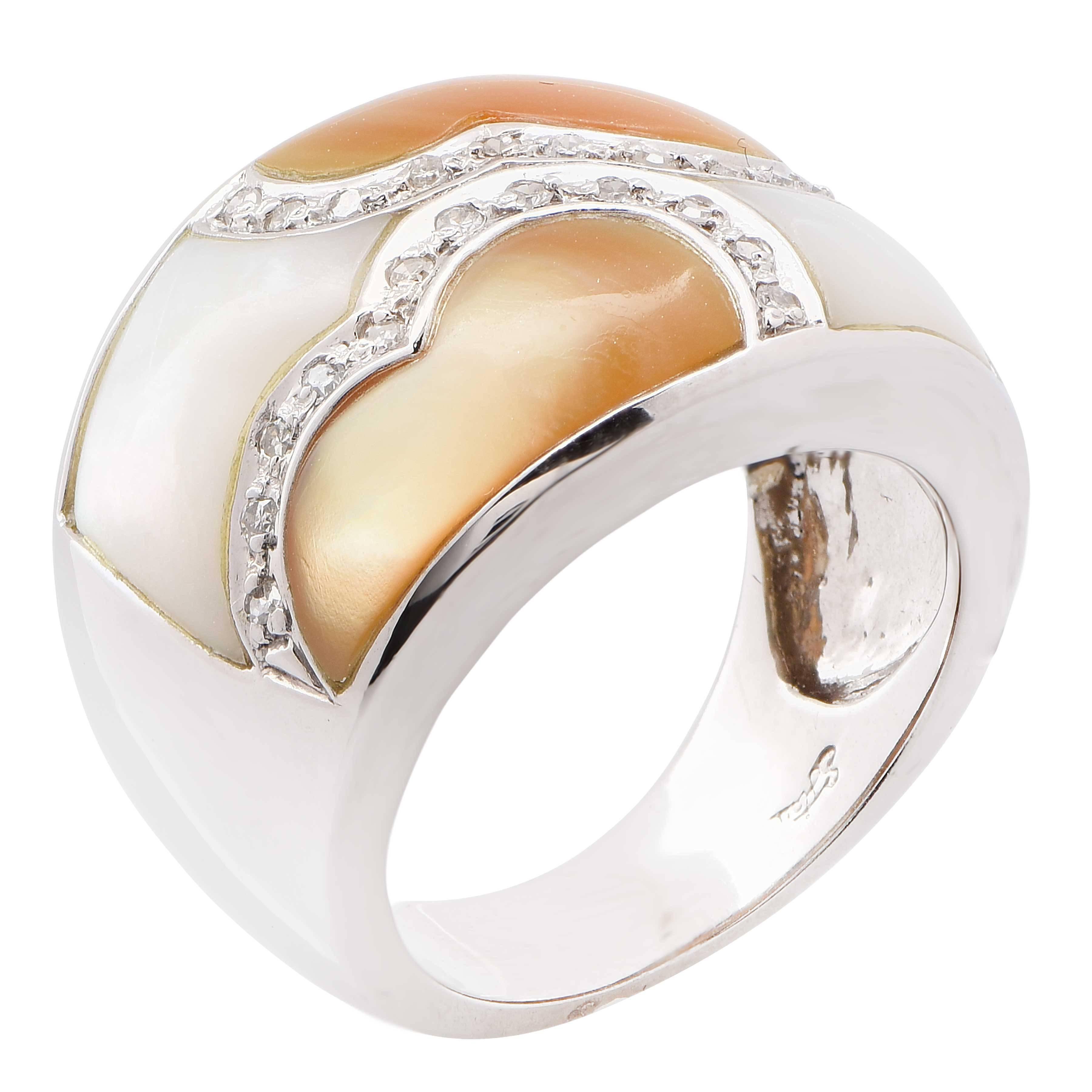 Enamel and Diamond Ring In New Condition For Sale In Bay Harbor Islands, FL