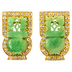 Elegant Carved Jade Diamond Gold Earrings 11