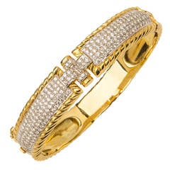 Elegant Pave Diamond Gold Bracelet