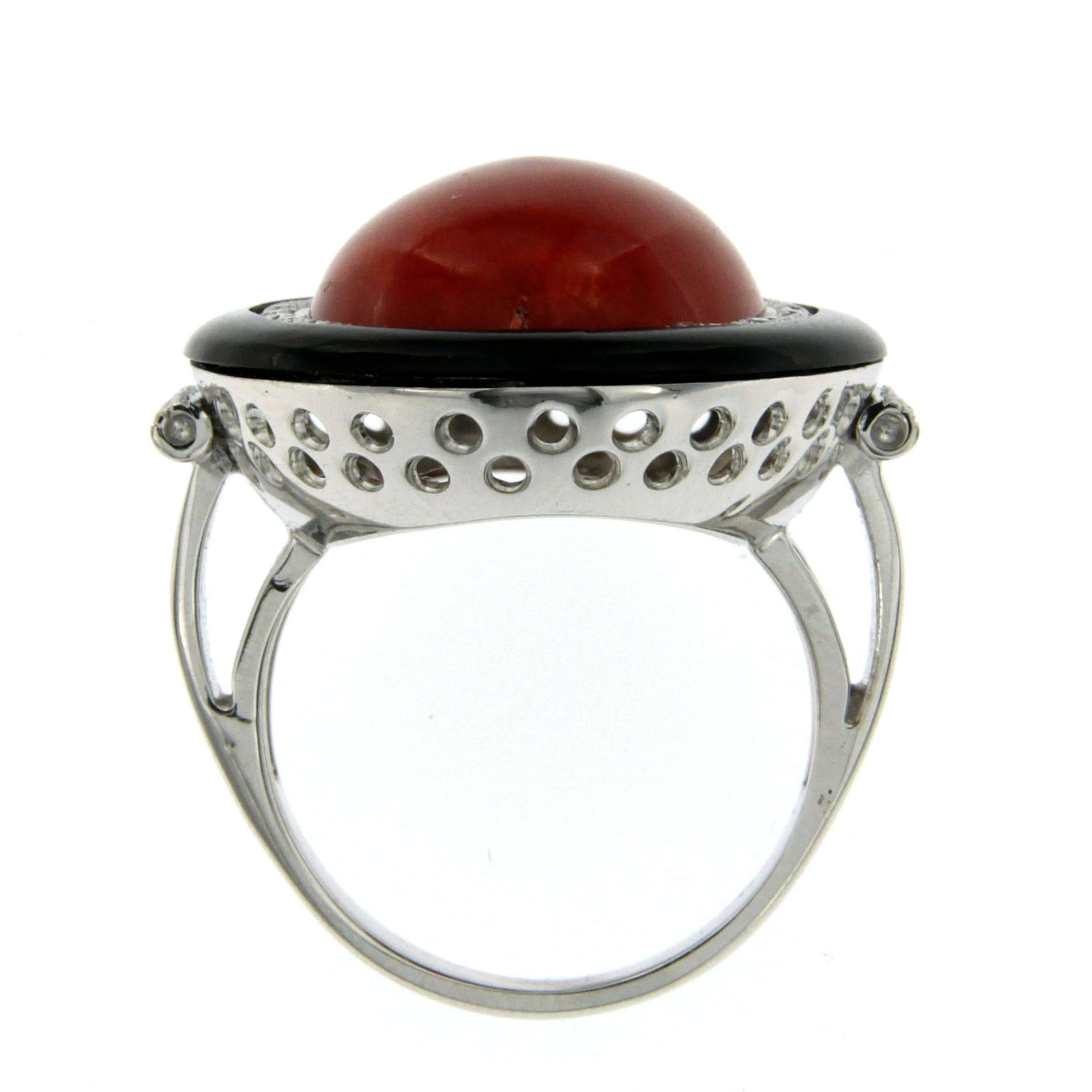 Sensational Oxblood Coral Diamond Gold Ring  In Excellent Condition In Napoli, Italy