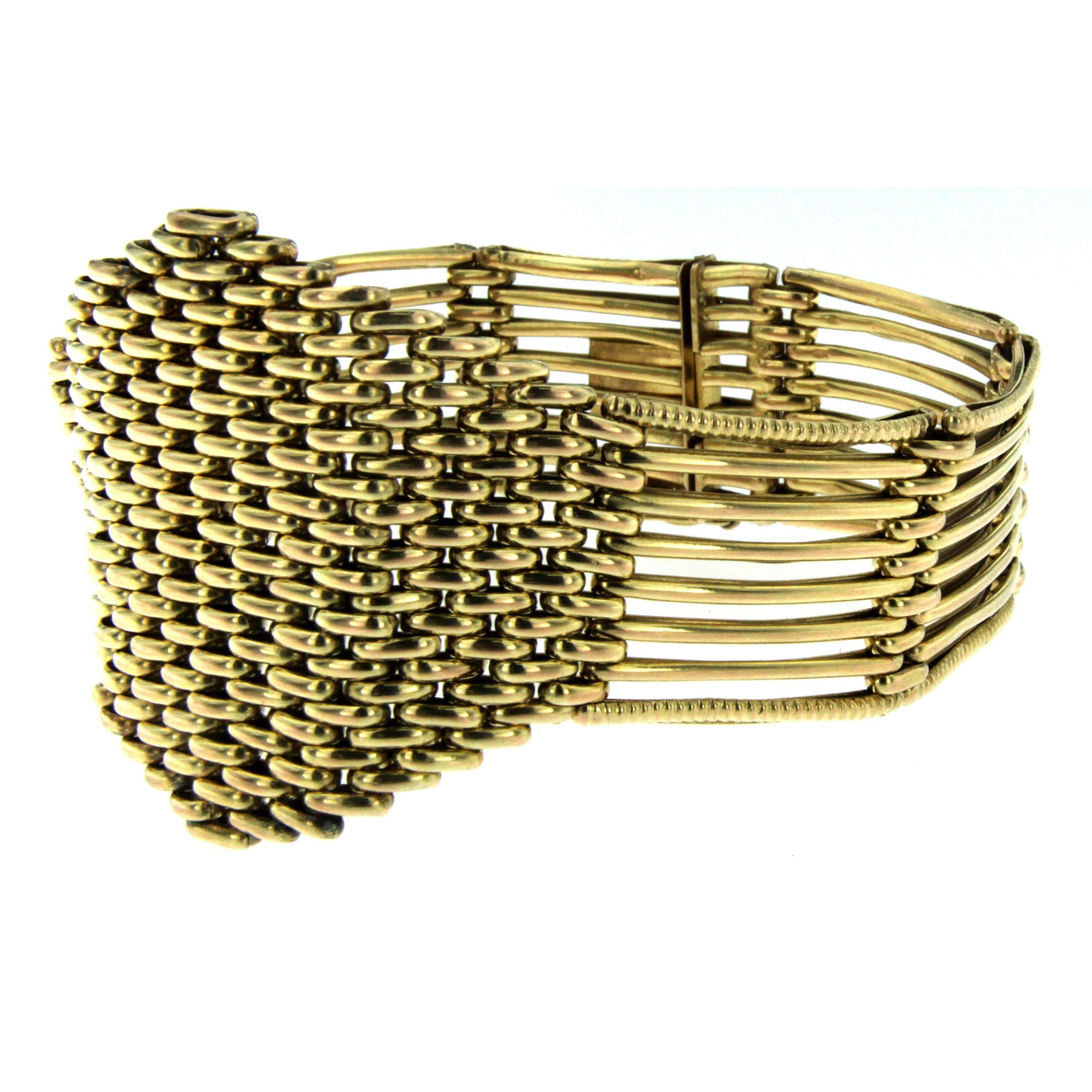 Women's Victorian Gold Mesh Bracelet