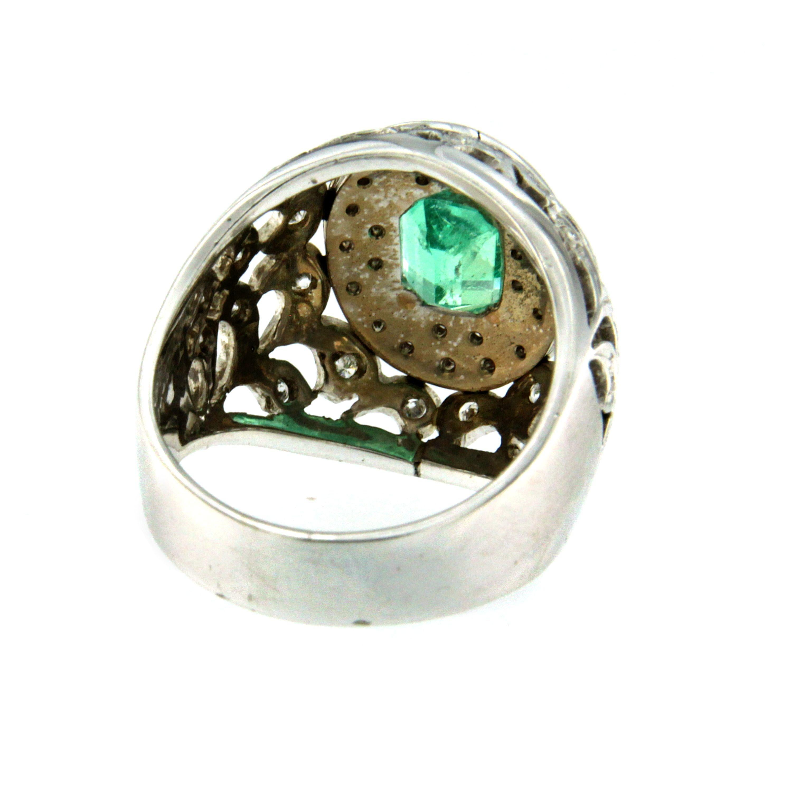 Emerald Diamond Gold Ring 1