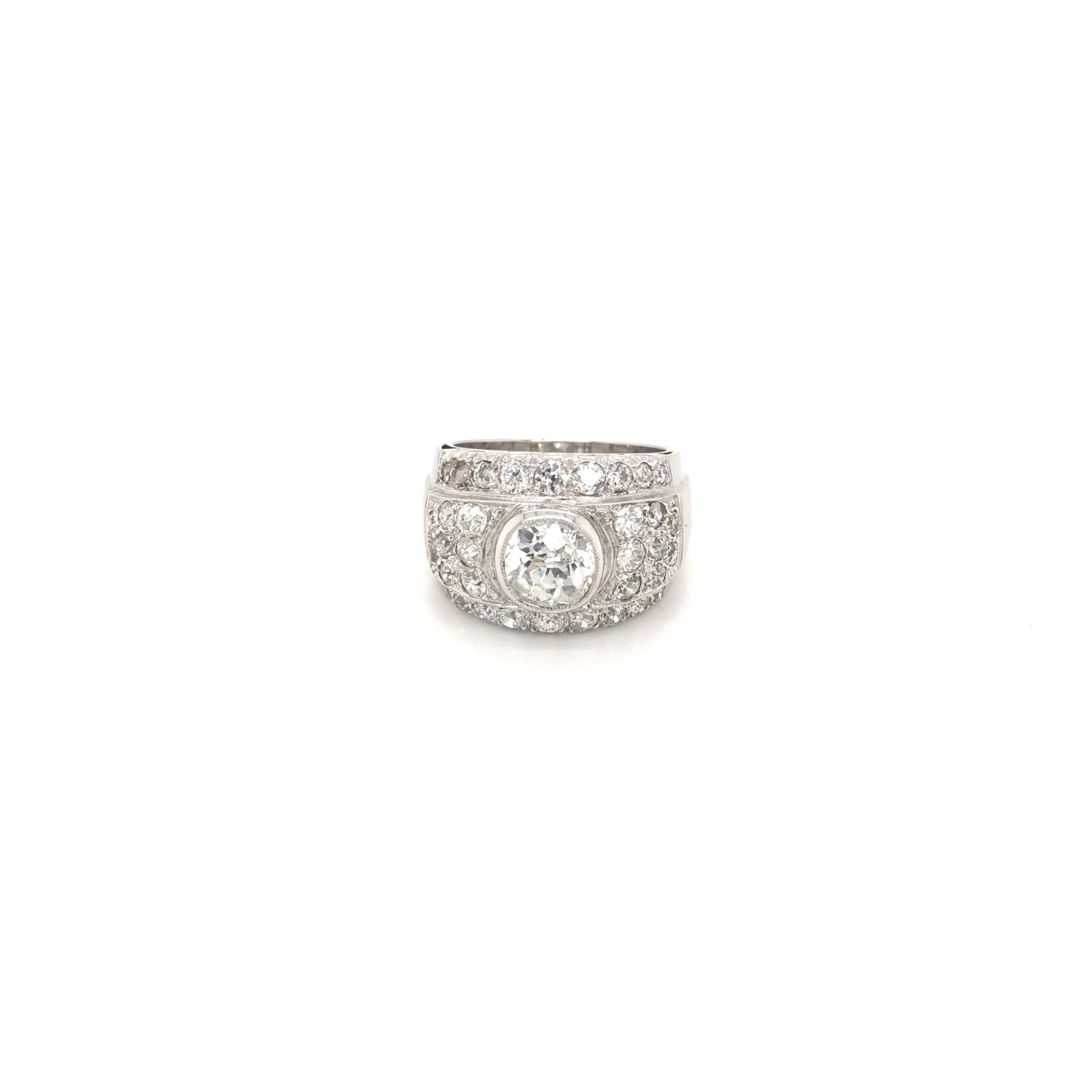1950s Diamond 4.30 Carat Gold Ring 5