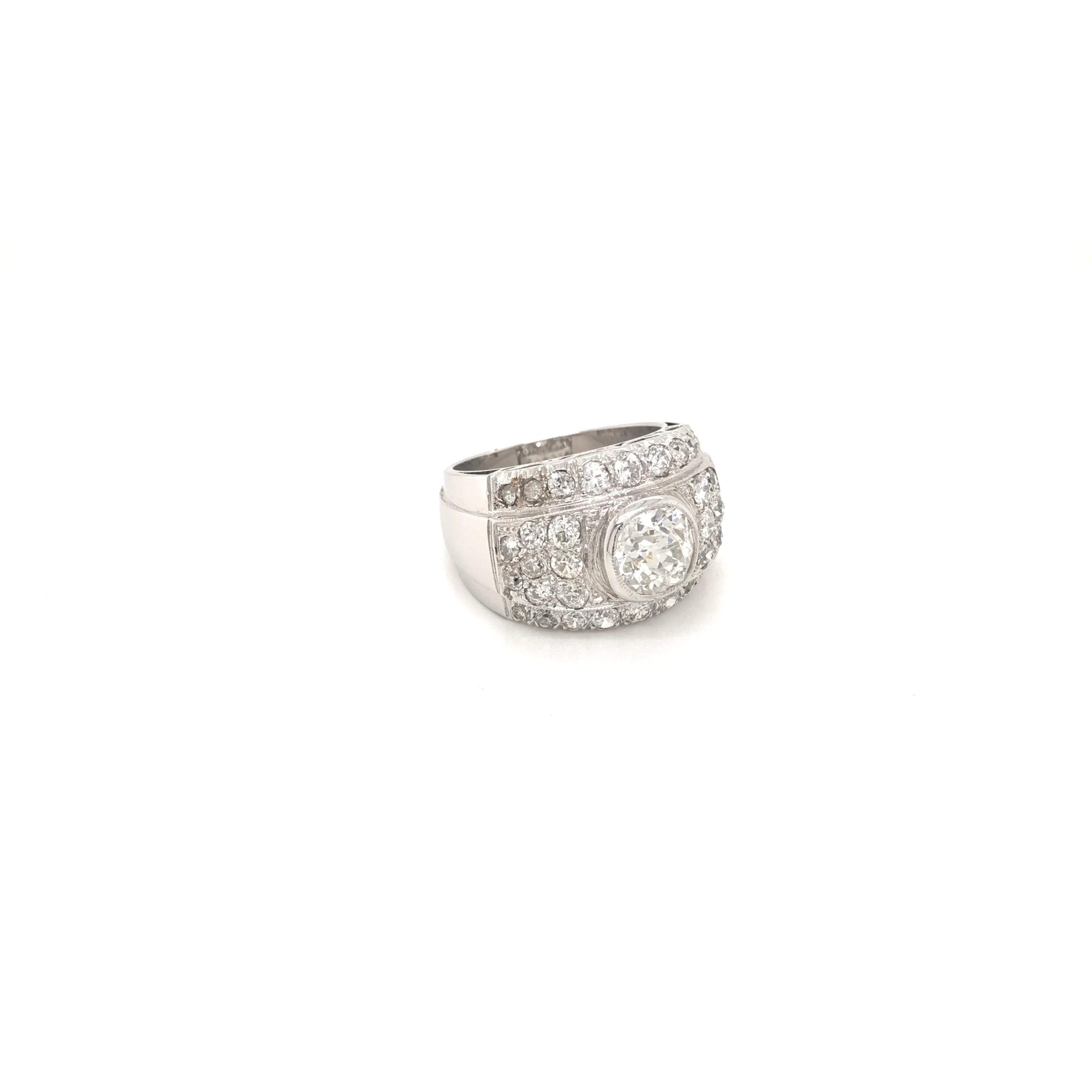 1950s Diamond 4.30 Carat Gold Ring 8