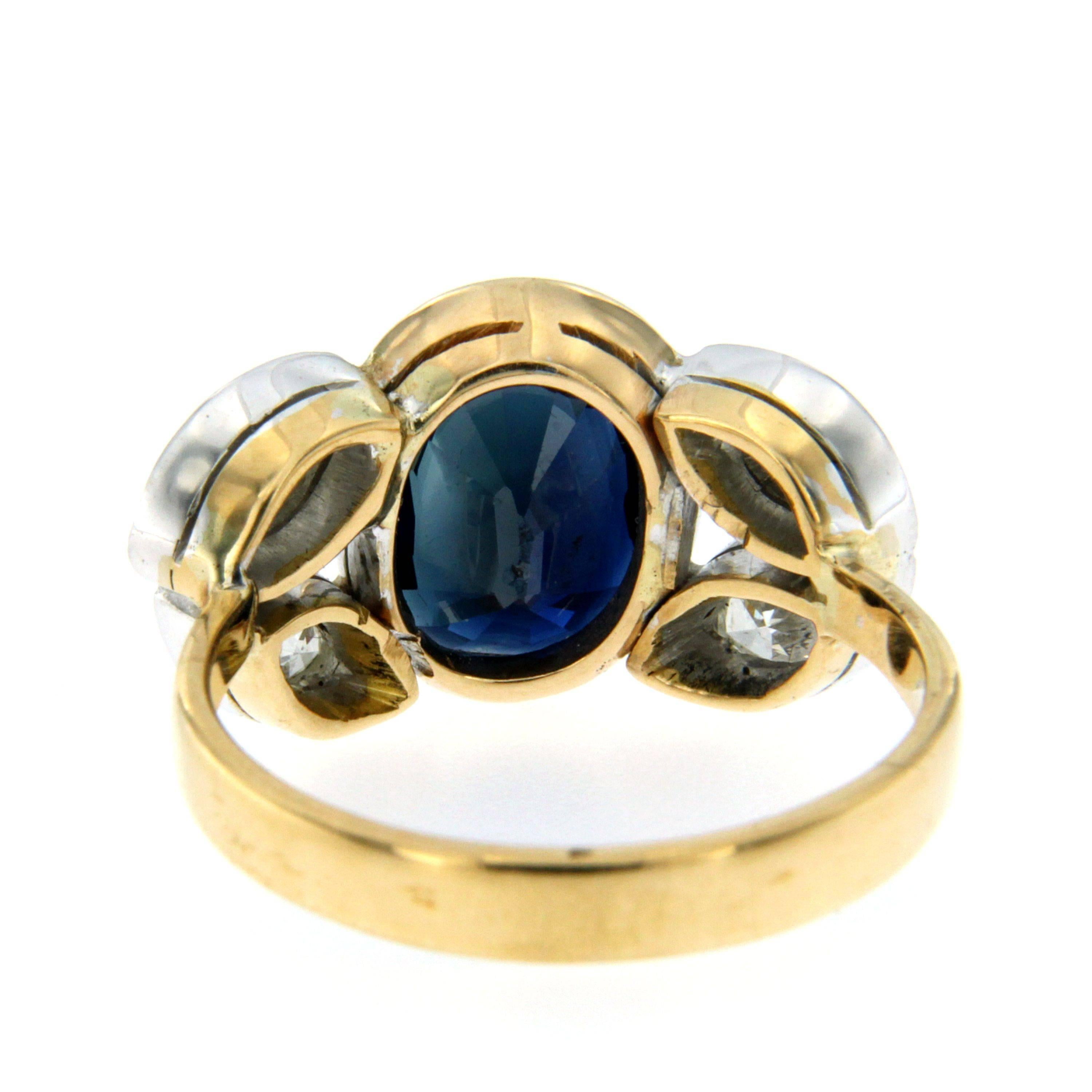 1940s Sapphire Diamond Gold Ring In Excellent Condition In Napoli, Italy