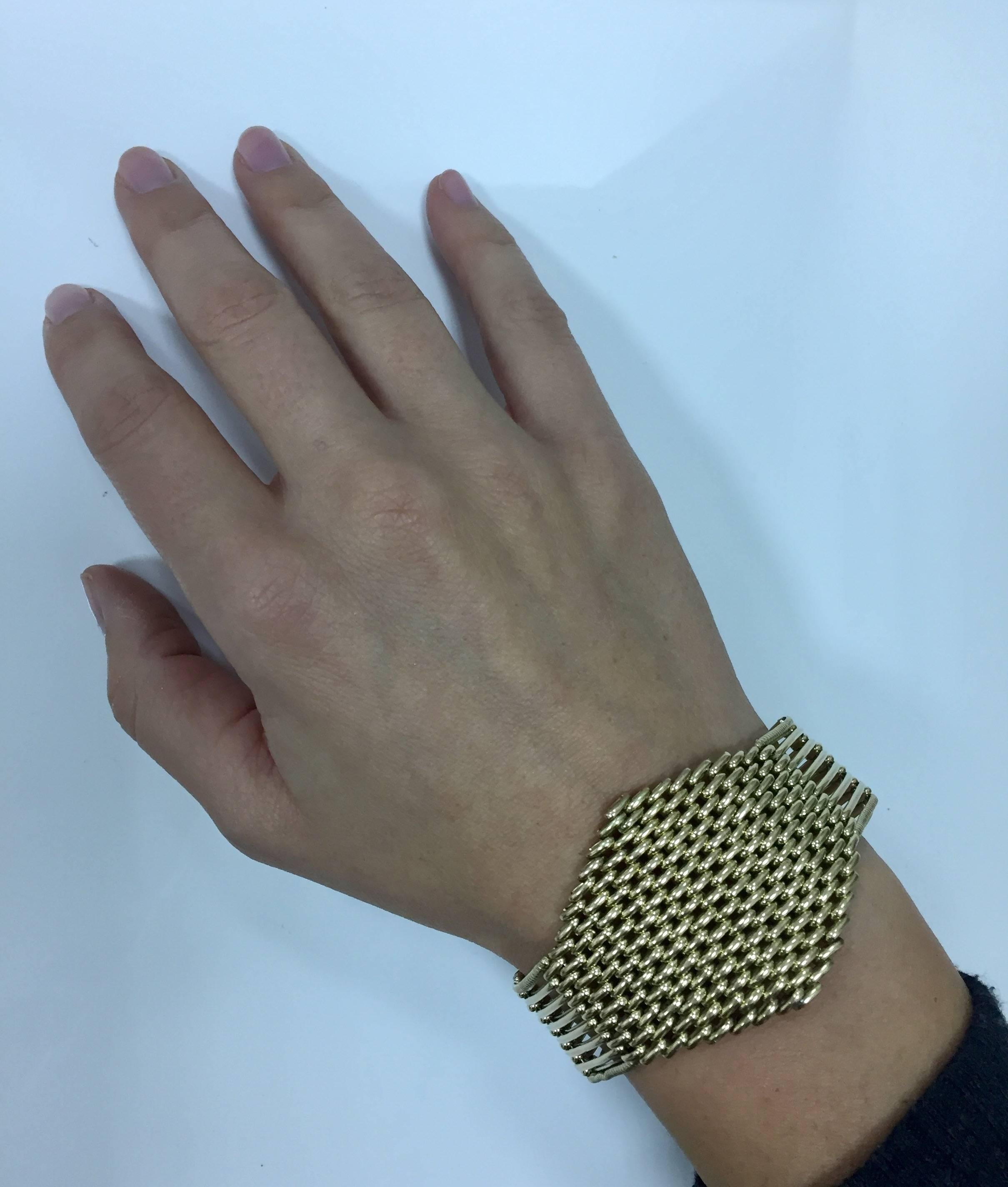 Victorian Gold Mesh Bracelet 1