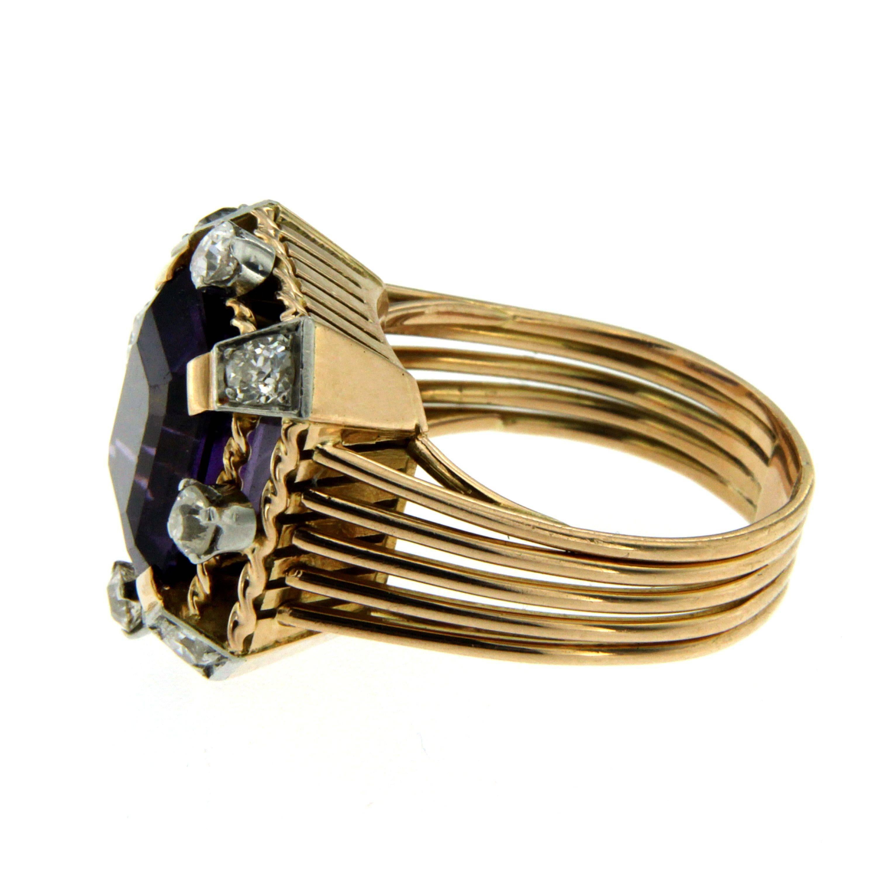 Round Cut Retro Amethyst Diamond Gold Ring