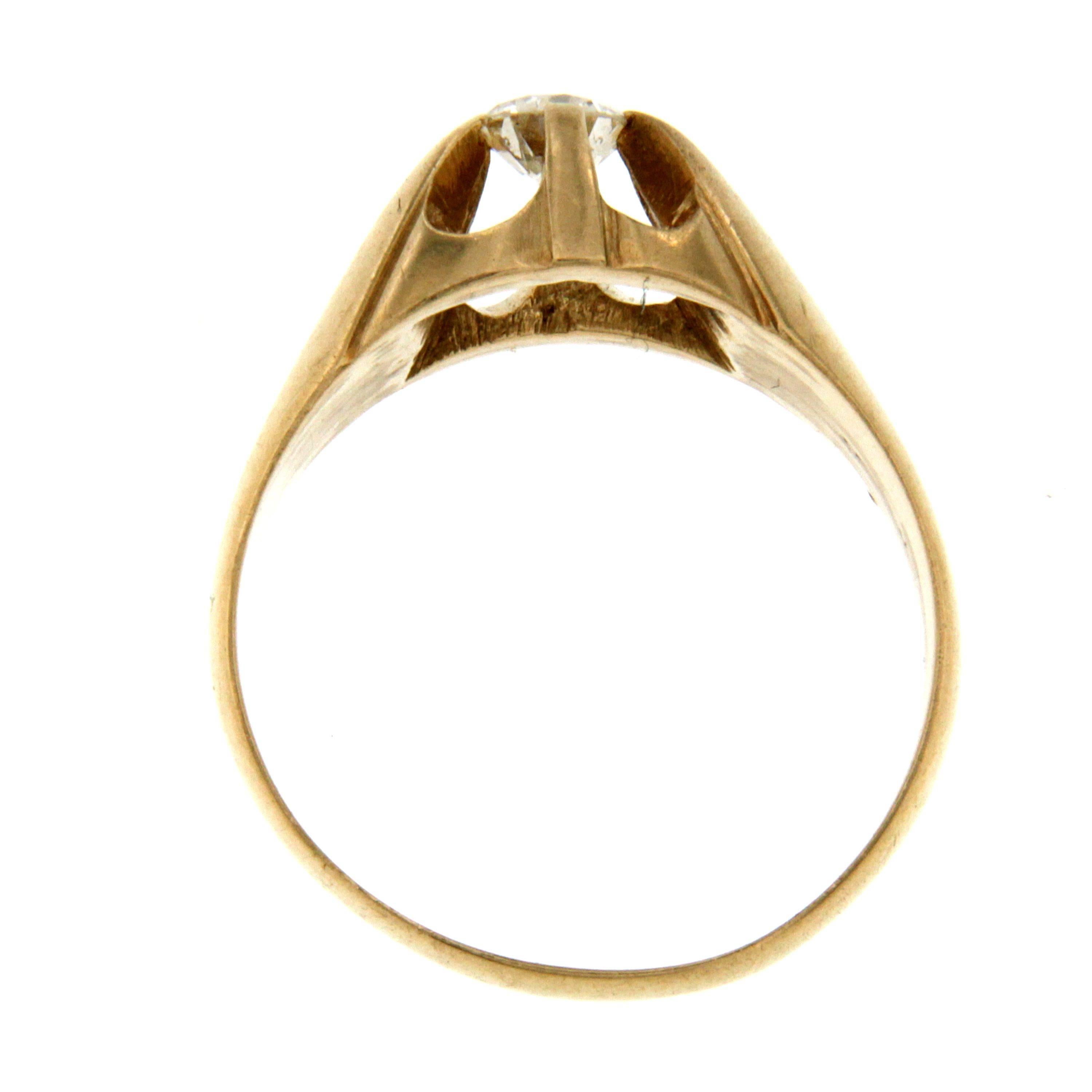 Women's 0.30 Carat Diamond Gold Ring