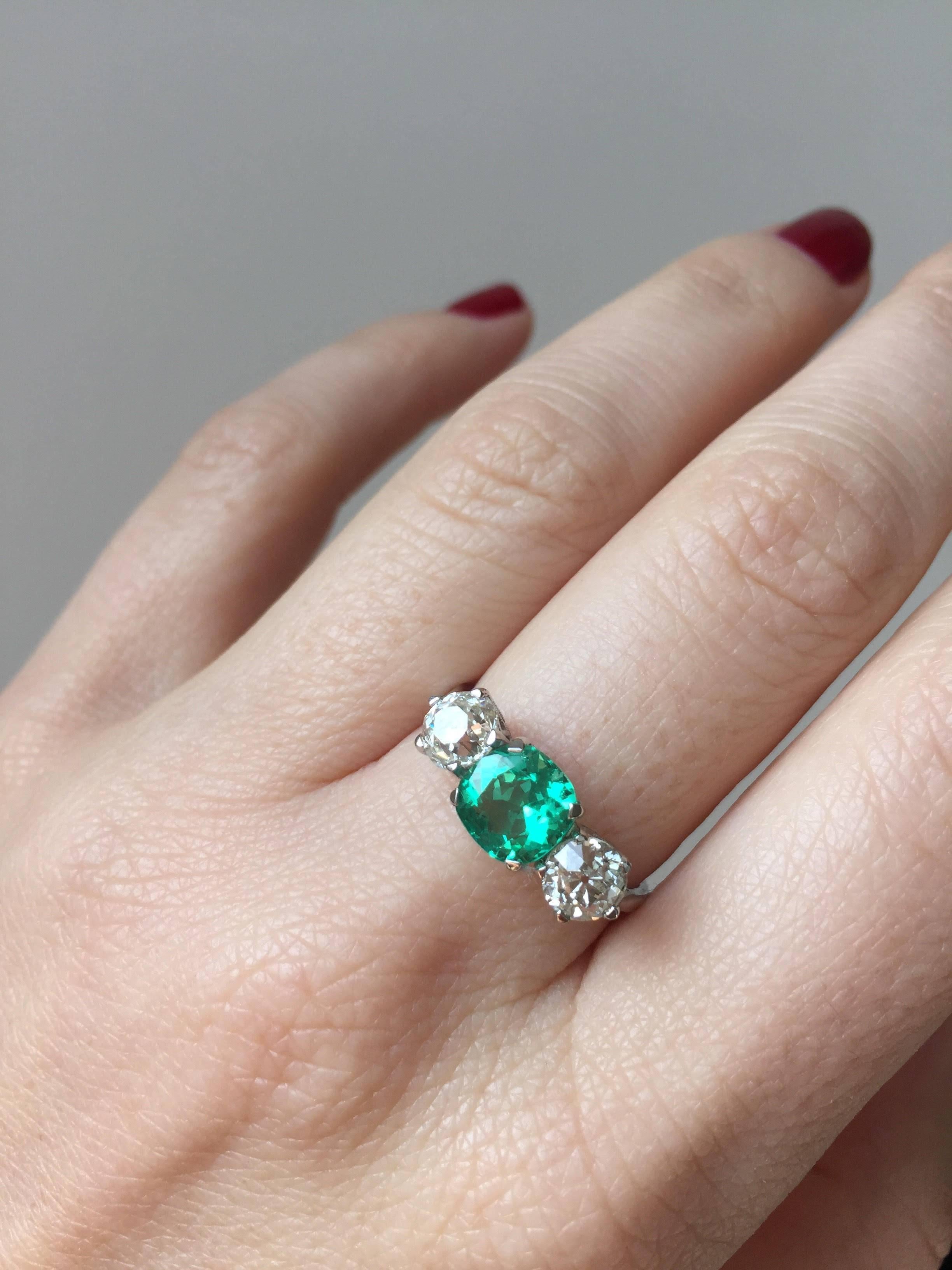 Natural Unenhanced Colombian emerald and diamond Platinum ring, circa 1930. 3