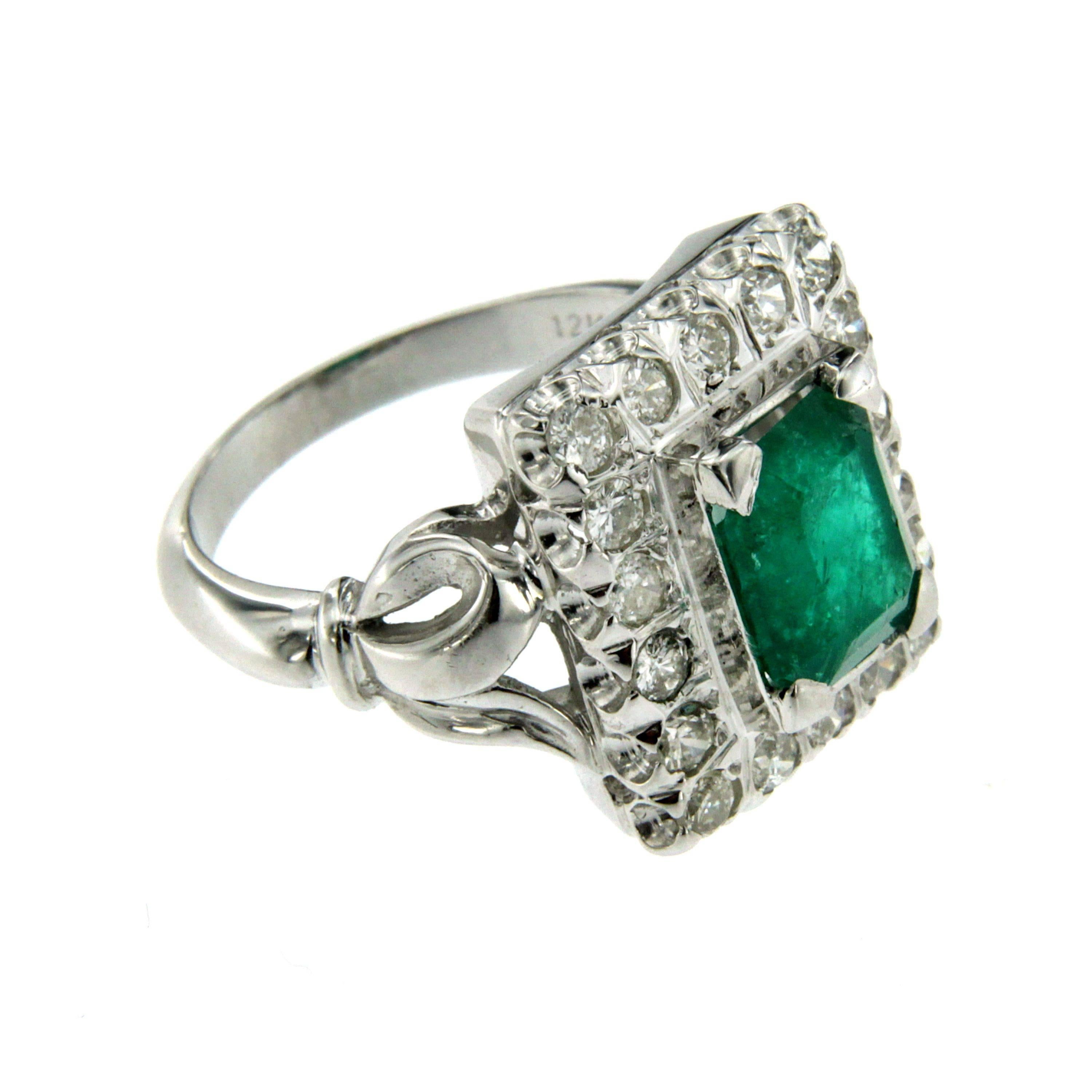 Women's 2.20 Carat Emerald Diamond Gold Ring