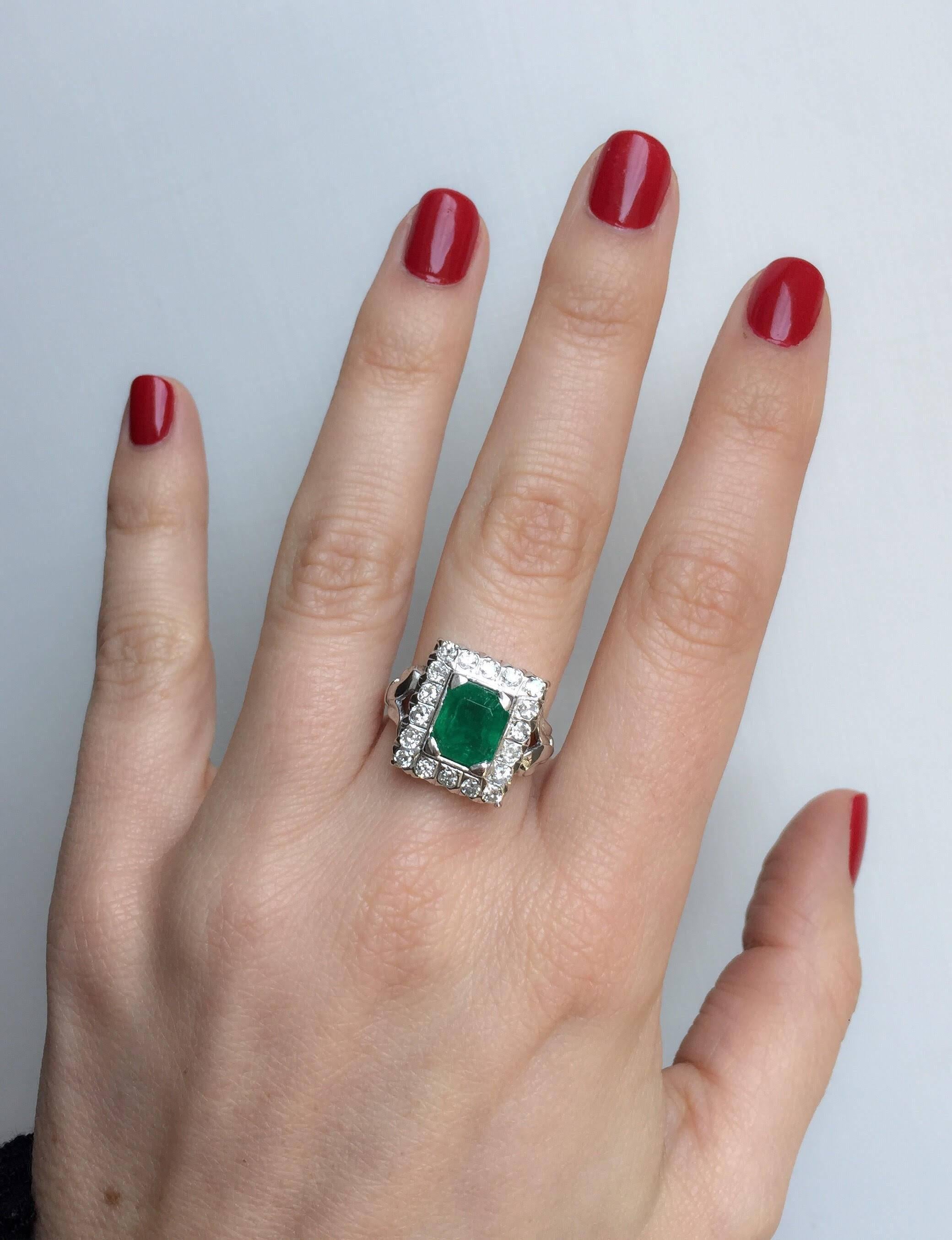 2.20 Carat Emerald Diamond Gold Ring 2