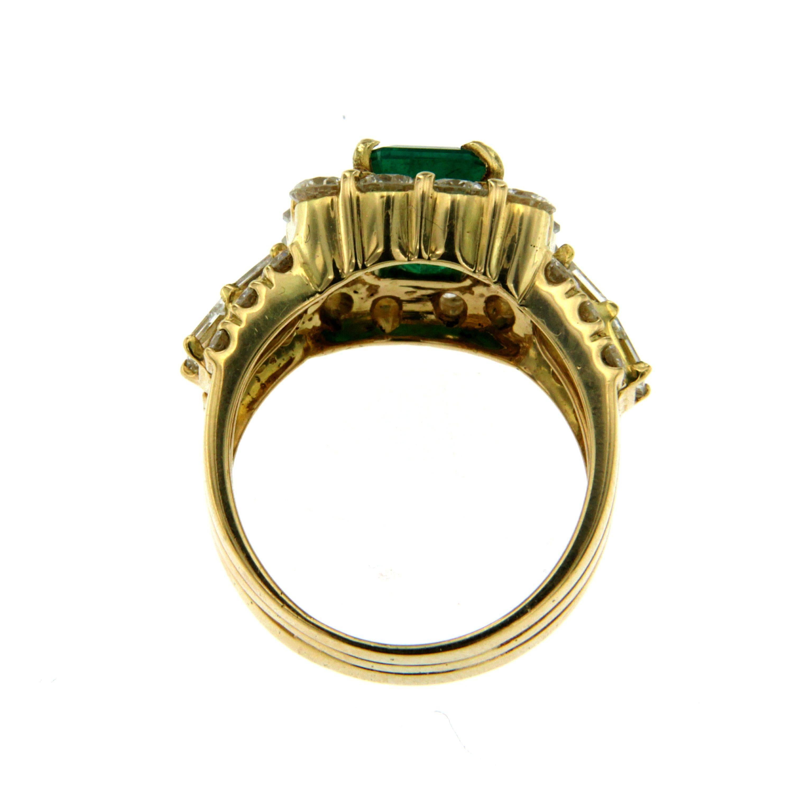 Natural 2.80 Carat Colombian Emerald Diamond Gold Ring 2