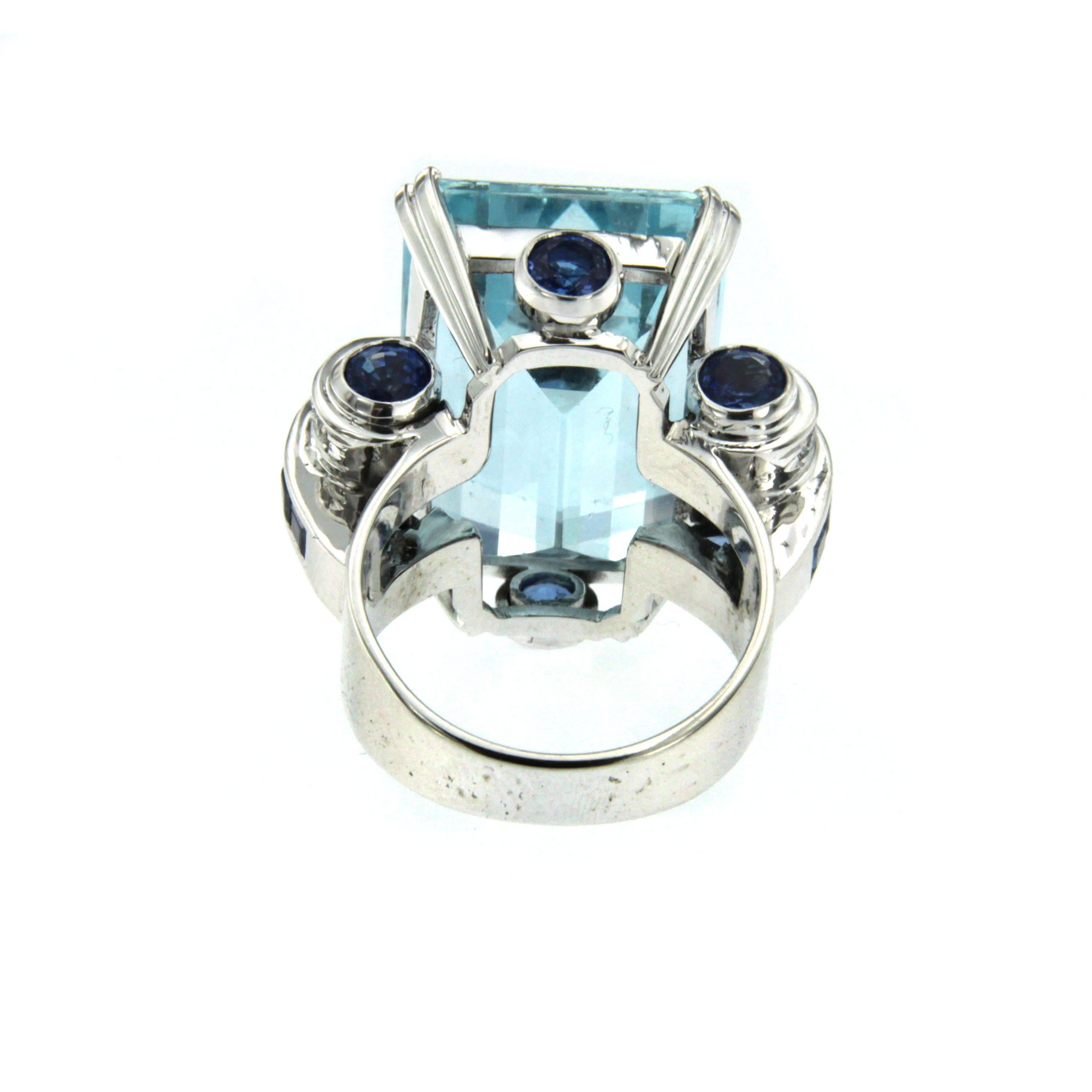 Women's 26.45 Carat Aquamarine Sapphire Diamond Gold Ring