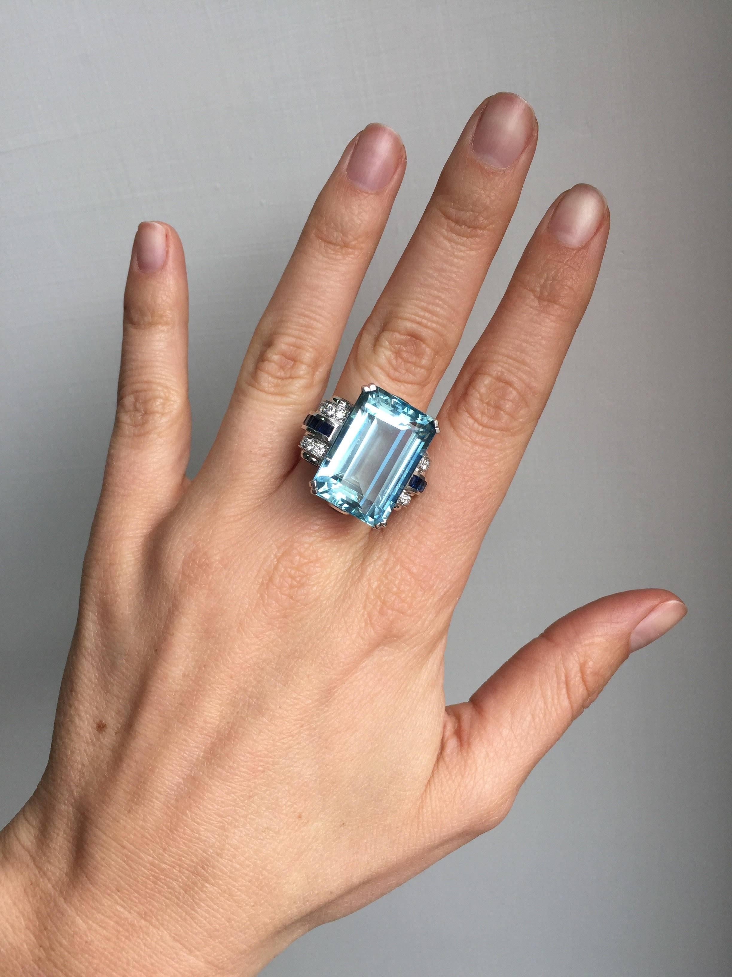 26.45 Carat Aquamarine Sapphire Diamond Gold Ring 2