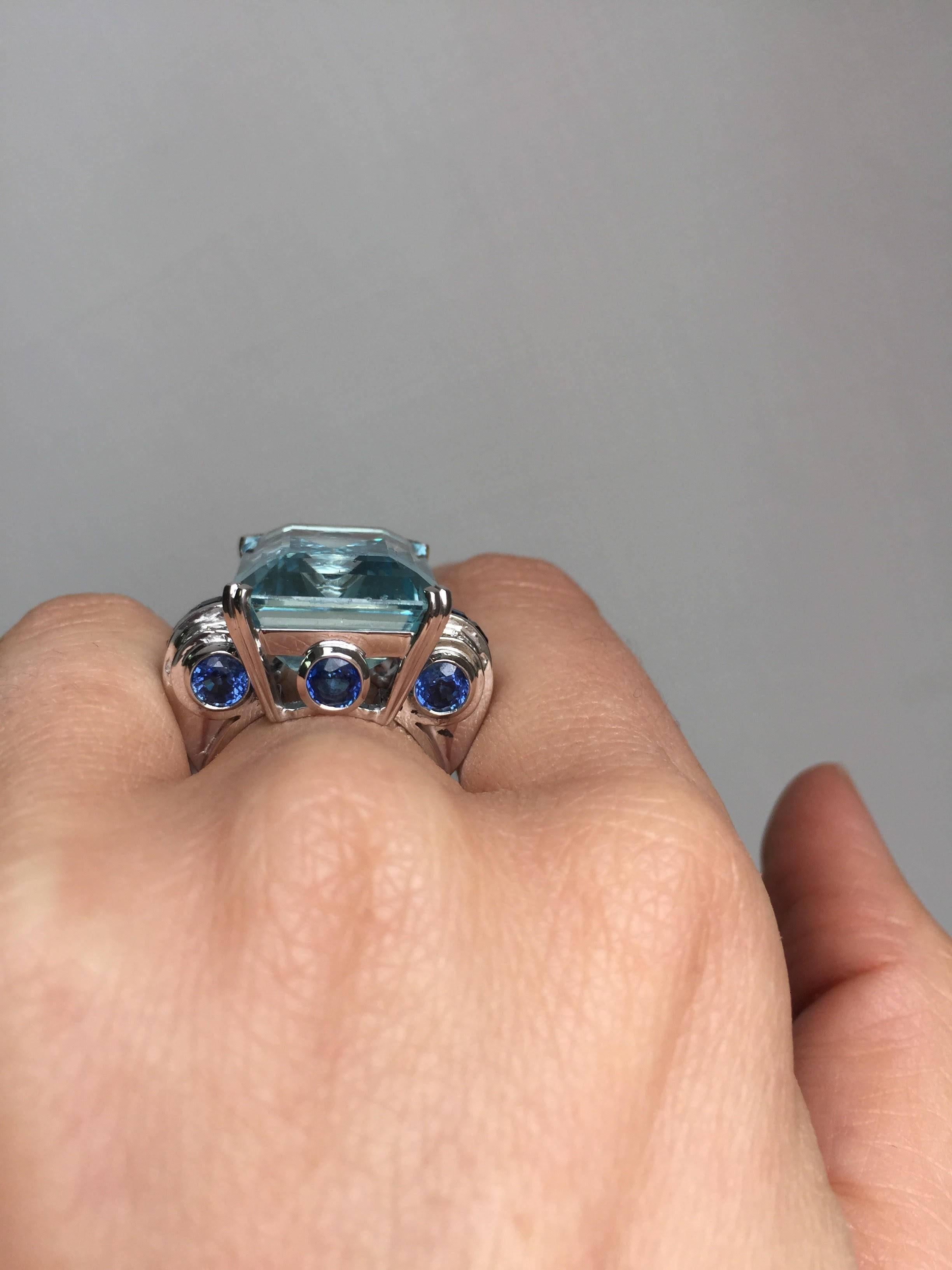 26.45 Carat Aquamarine Sapphire Diamond Gold Ring 3