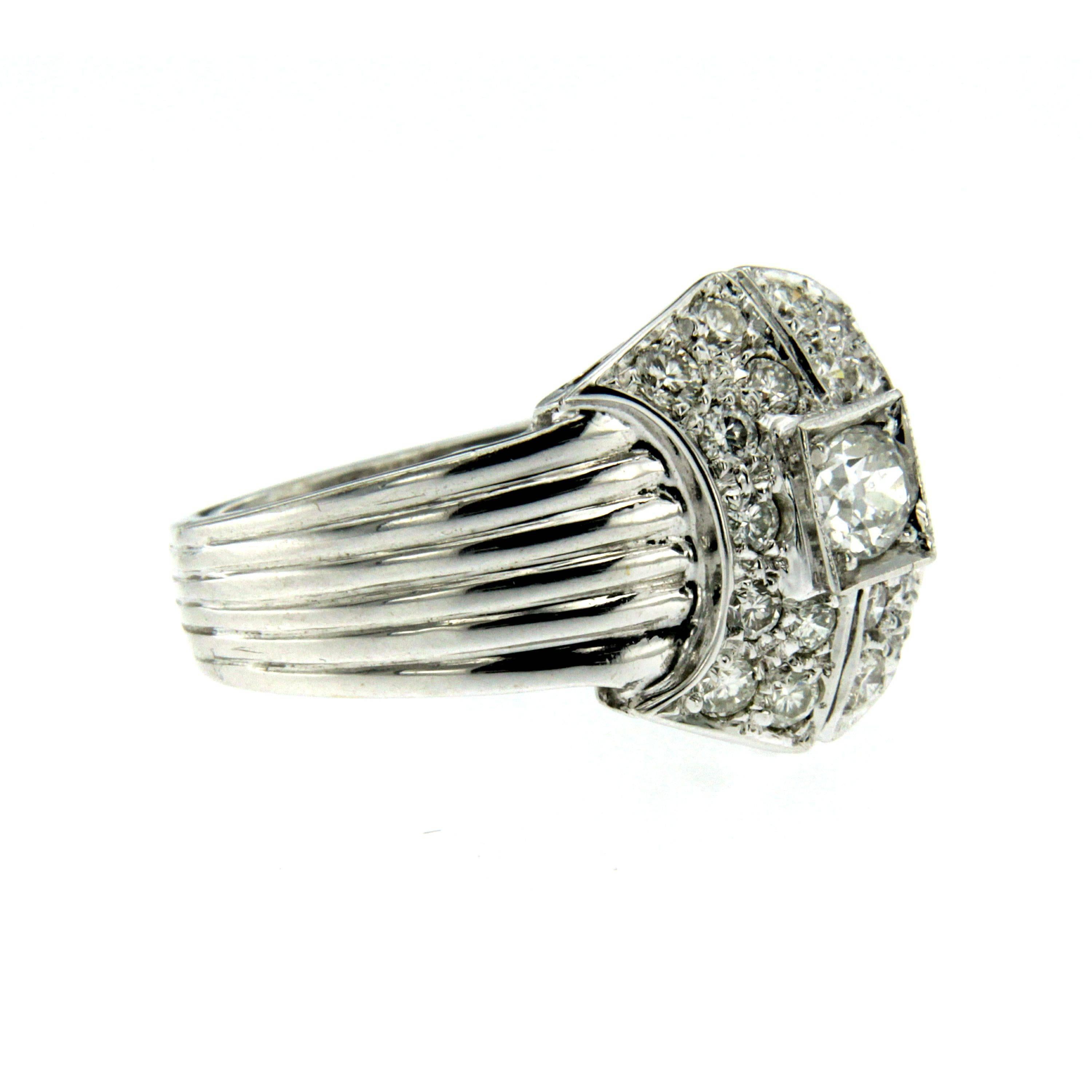 Women's Art Deco Diamond Gold Ring
