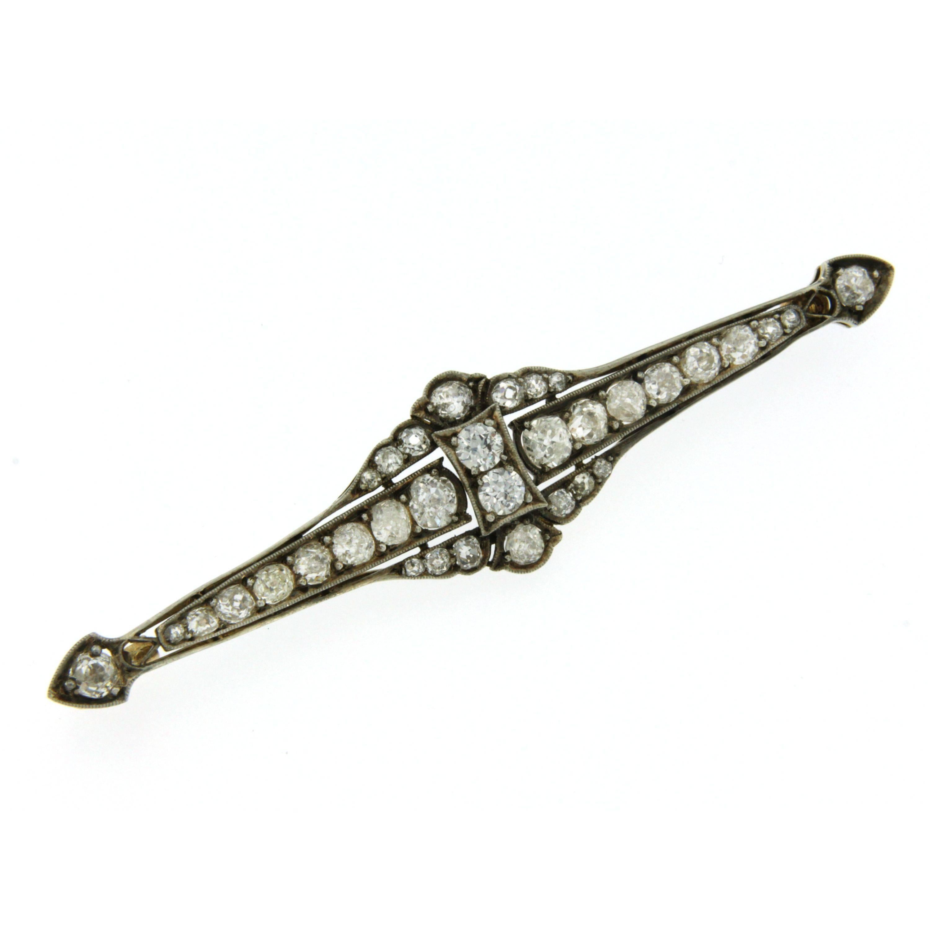 Mounted in 12k gold this exceptional brooch is set with sparkling old mine cut diamonds weighing approximately 3.00 cts F-G color.
Handcrafted during the Edwardian period.

CONDITION: Pre-owned - Excellent 
METAL: 12k Gold 
STONE: Old mine cut