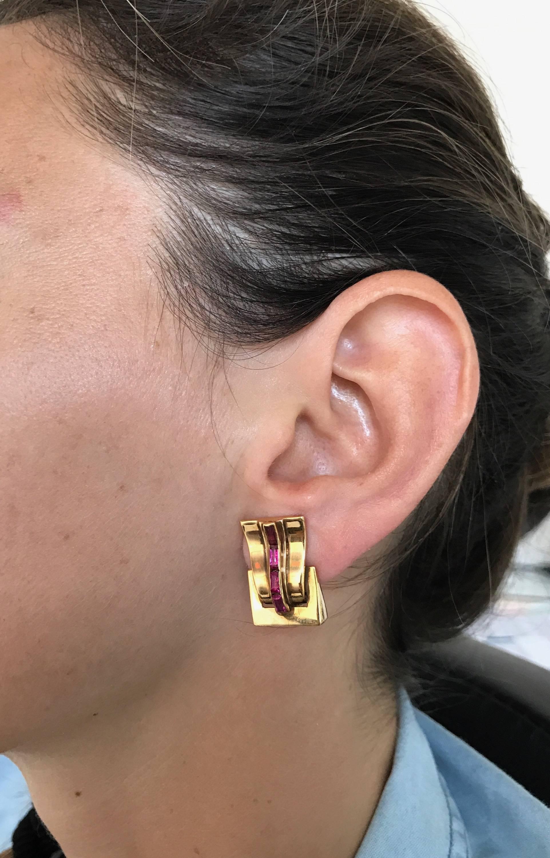 Retro Ruby Gold Earrings 1