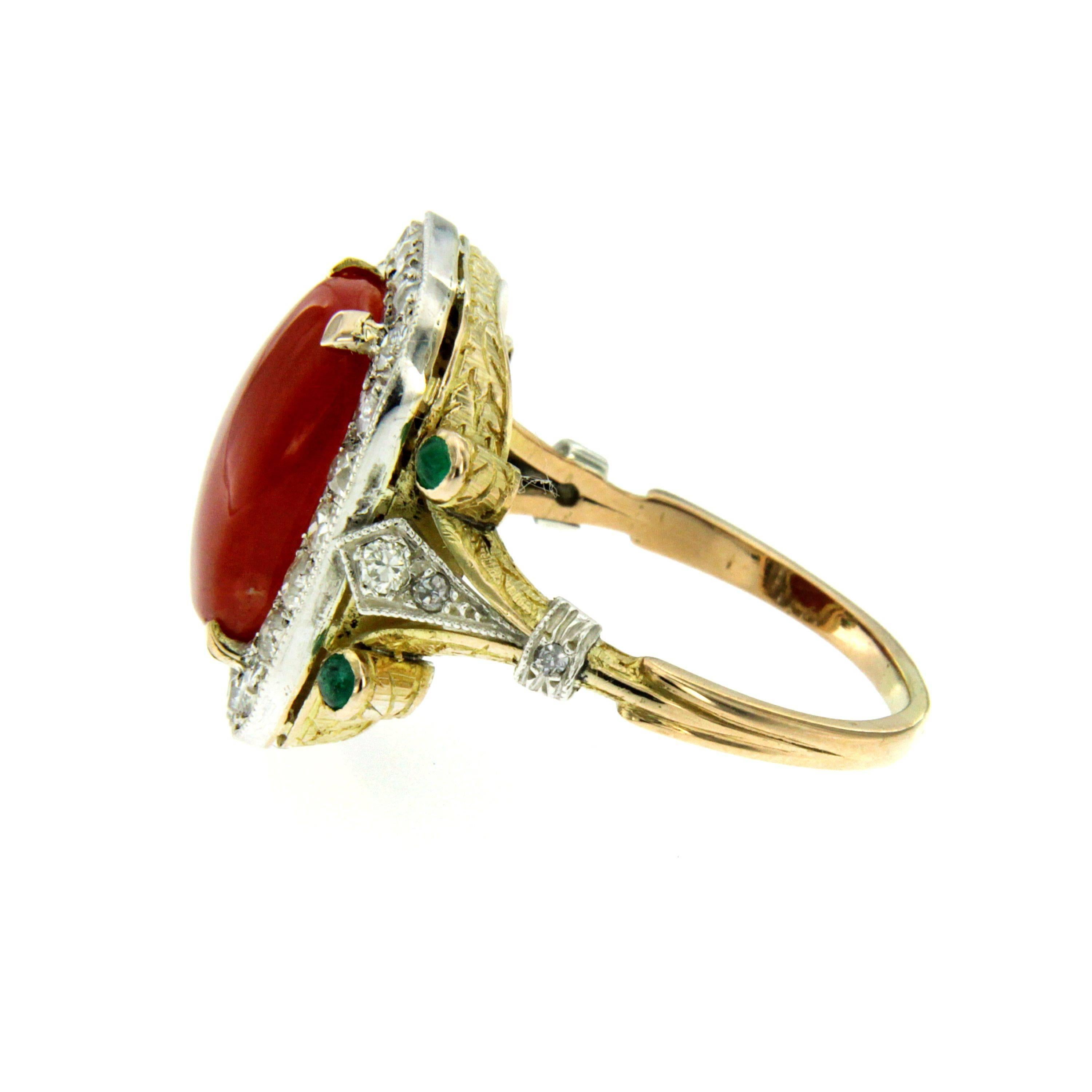 Women's Coral Diamond Emerald Gold Retro Ring