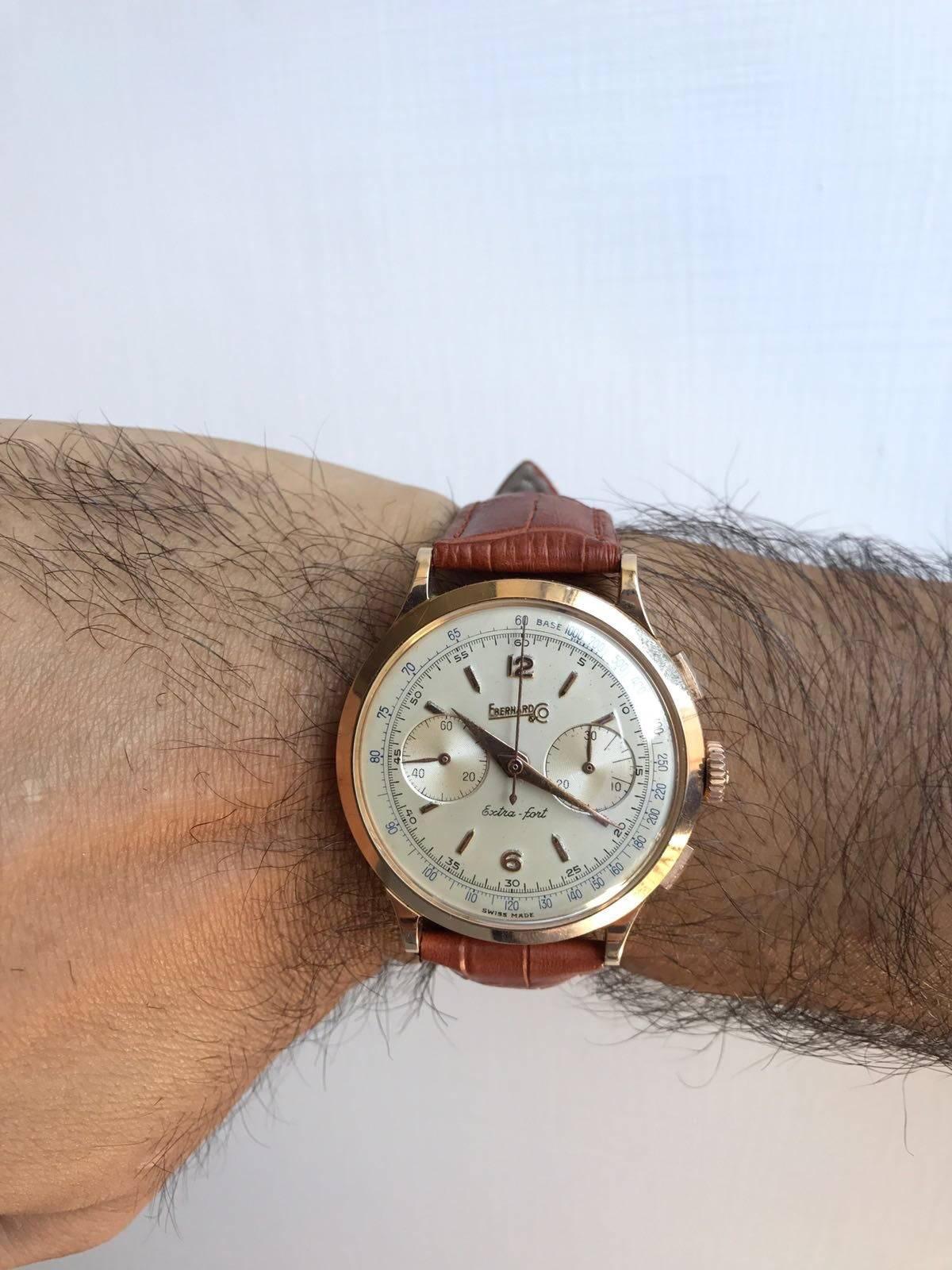 Eberhard & Co. Extra-Fort Yellow Gold Chronograph Wristwatch 1