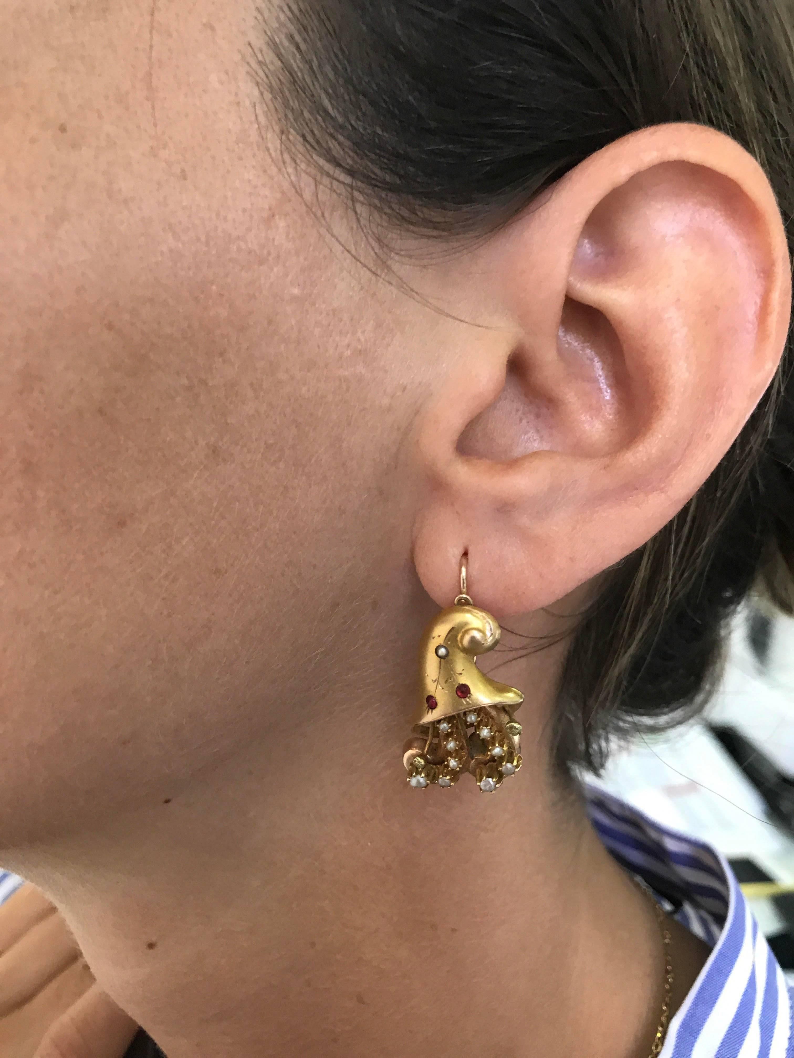 Women's 1800 Pearl Gold Drop Earrings