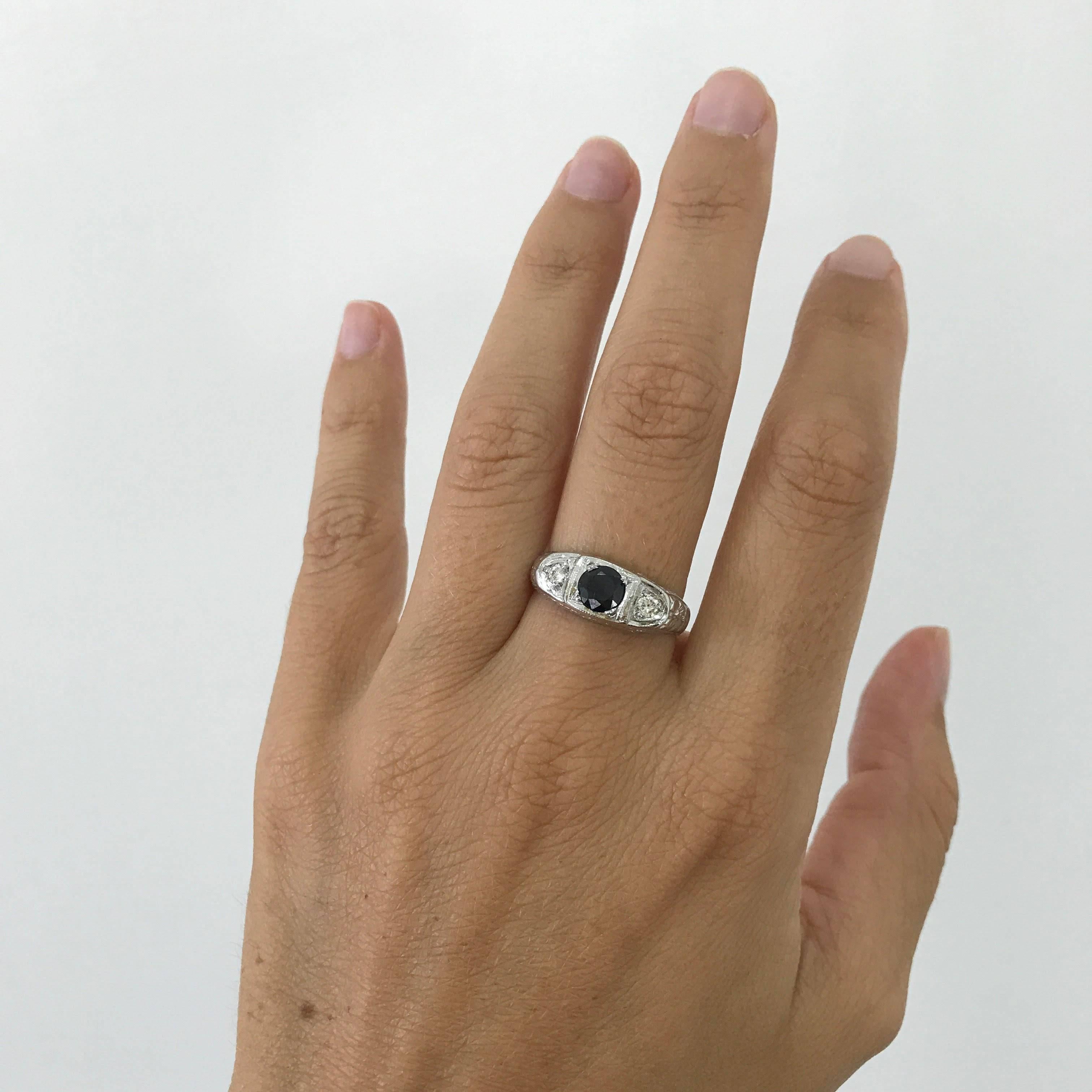 Art Deco Three-Stone Diamond Sapphire Gold Ring 3