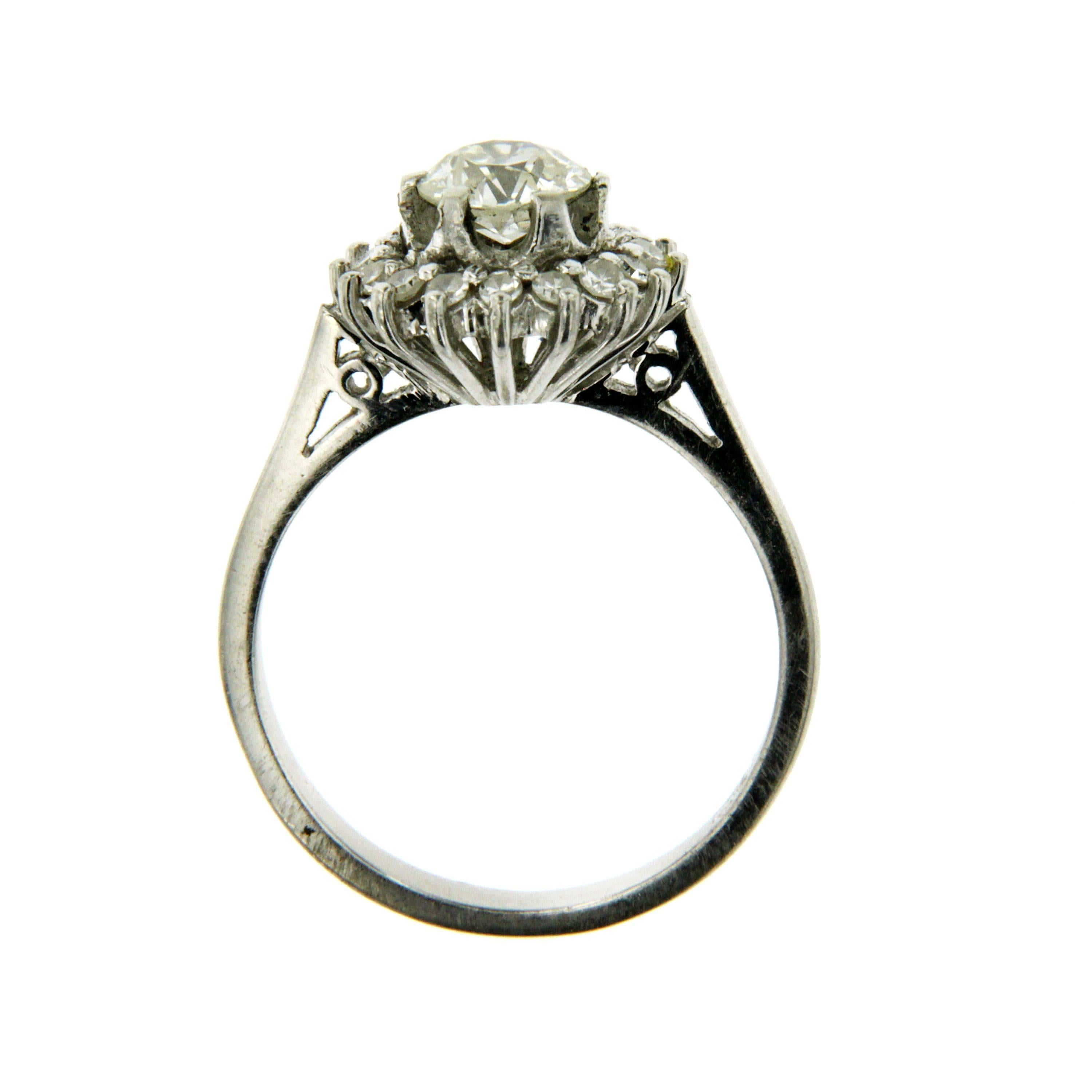 Women's Diamond Gold Engagement Ring