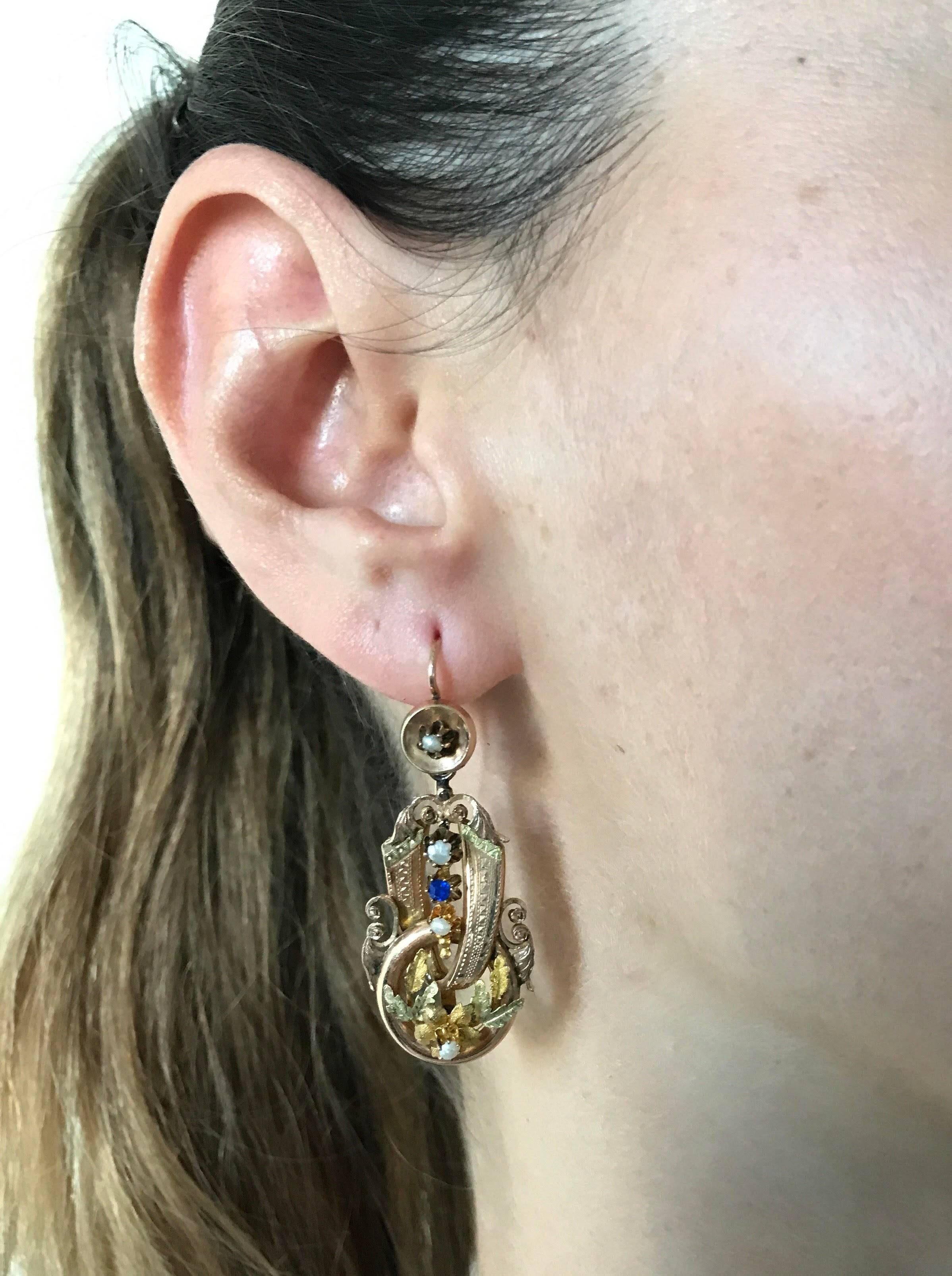 Women's or Men's Antique Neapolitan Gold Earrings