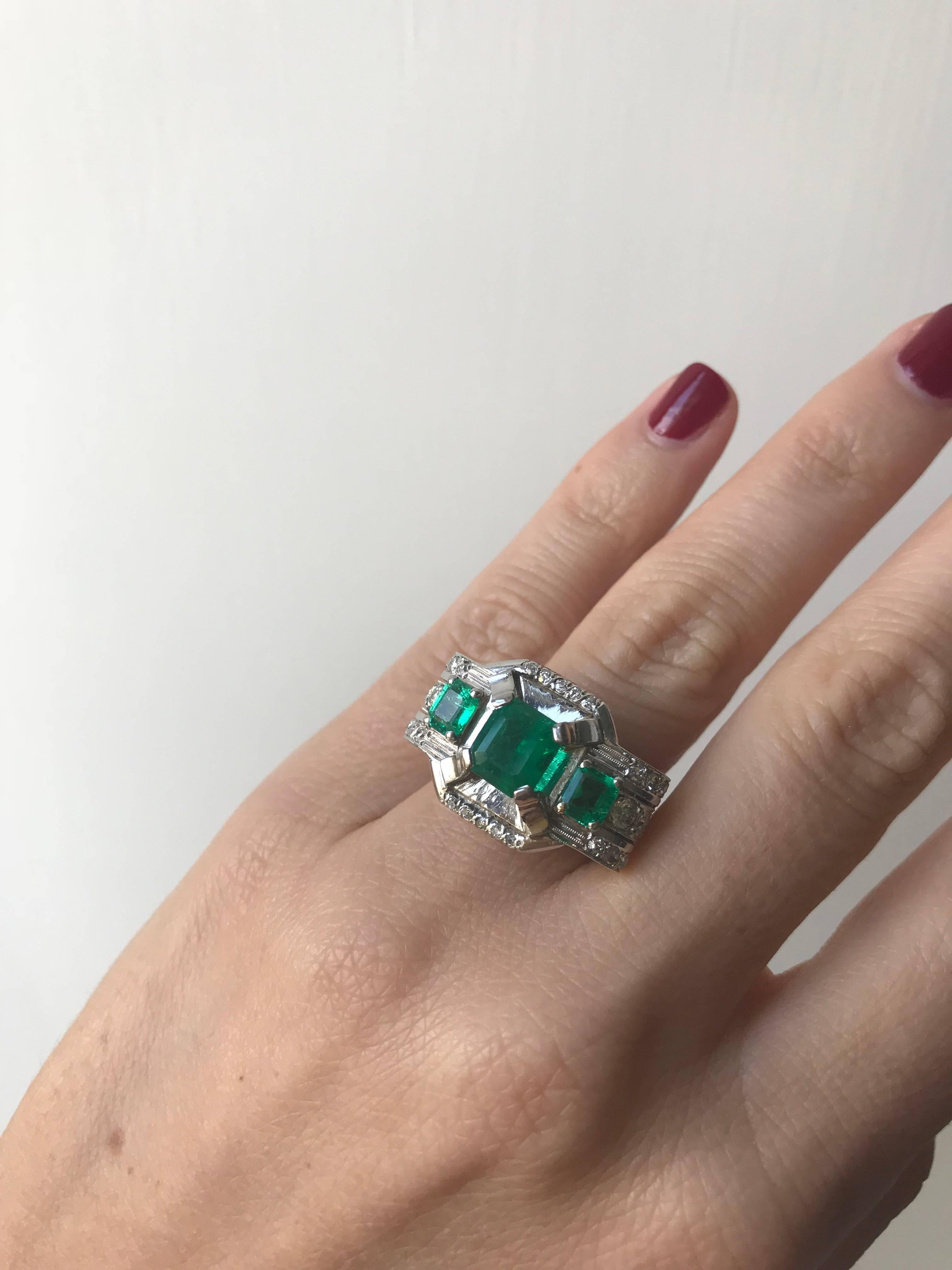 Art Deco Emerald Diamond Platinum Ring 1