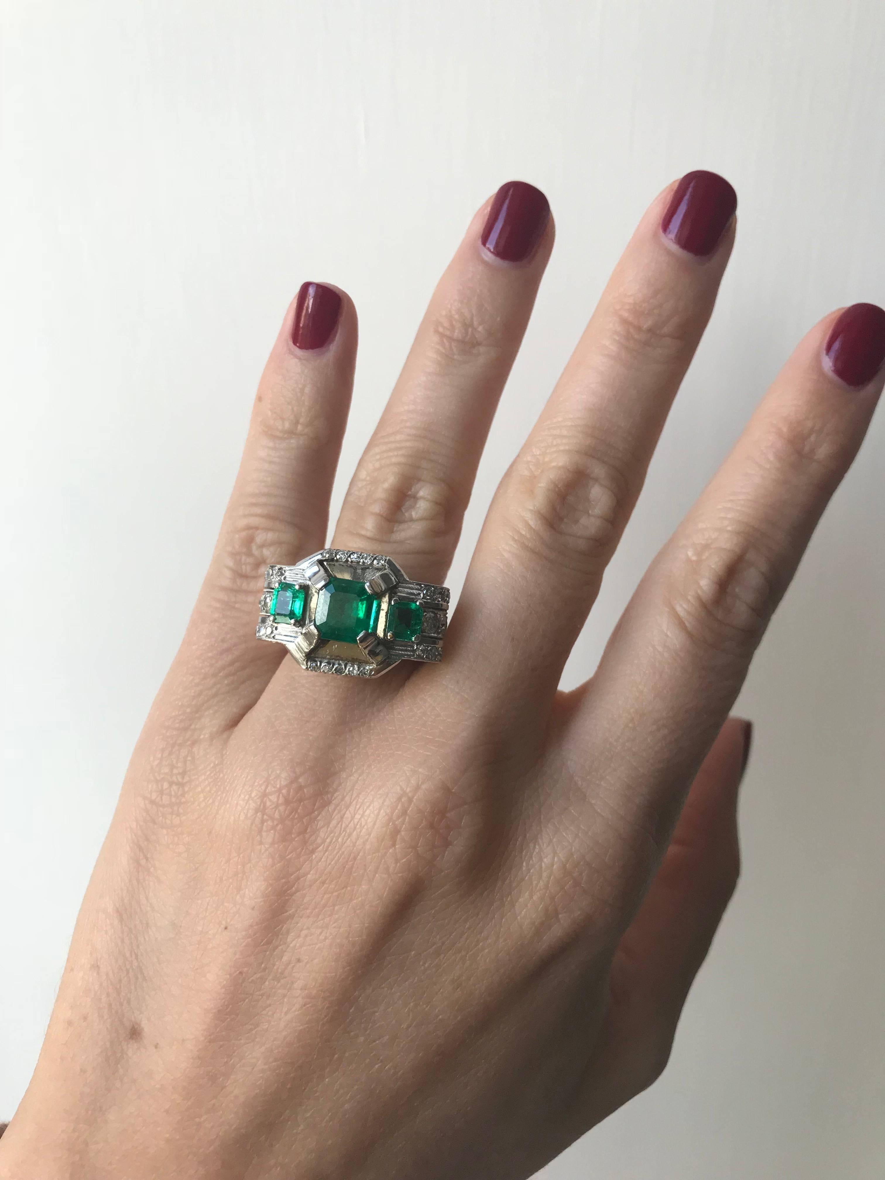 Art Deco Emerald Diamond Platinum Ring 2